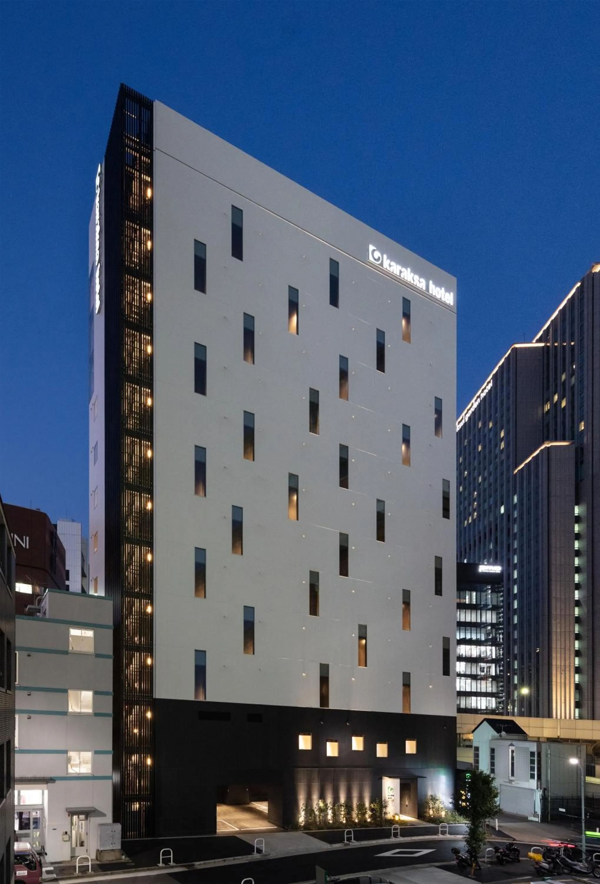 Facade/entrance in karaksa hotel premier Tokyo Ginza