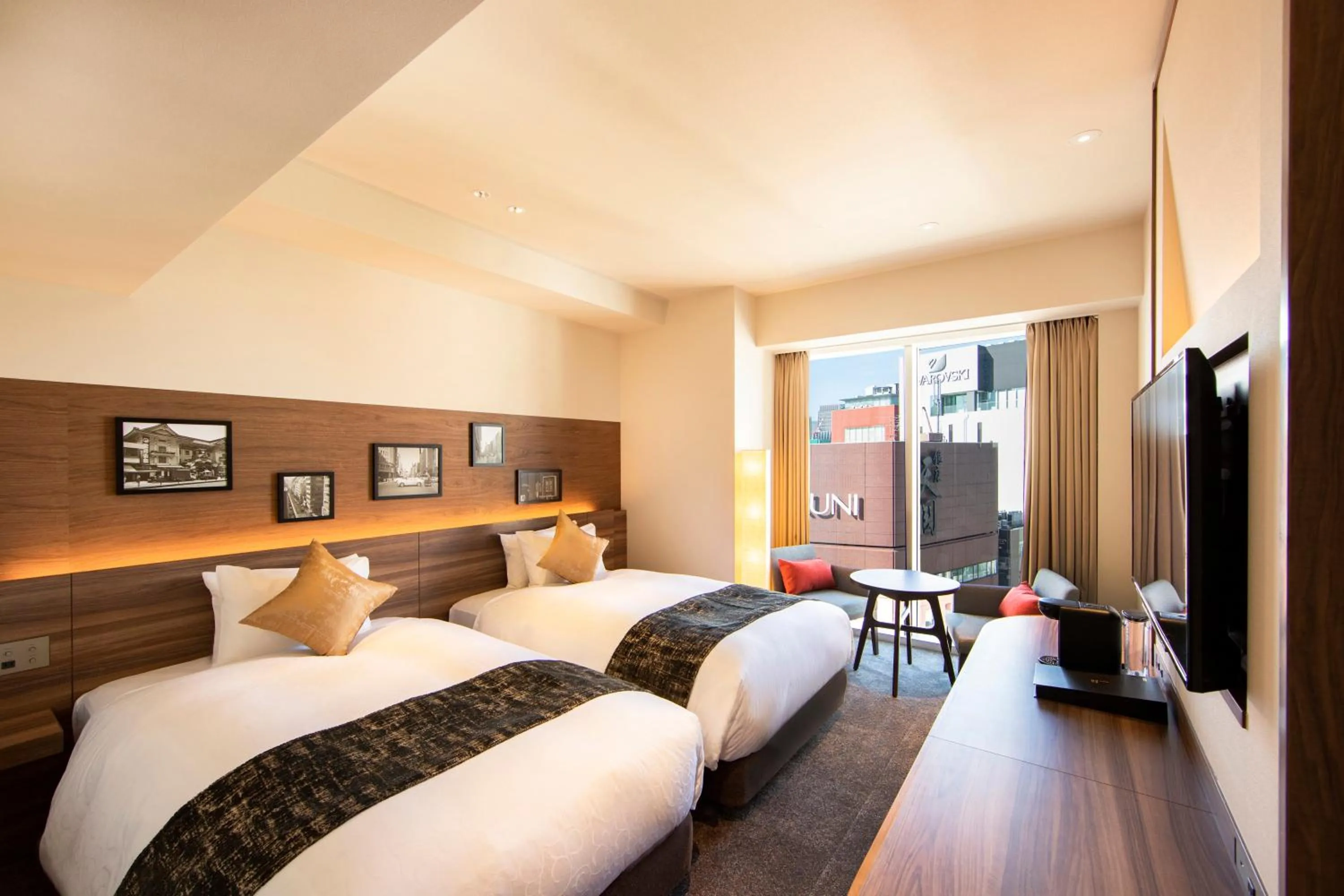 Bed in karaksa hotel premier Tokyo Ginza