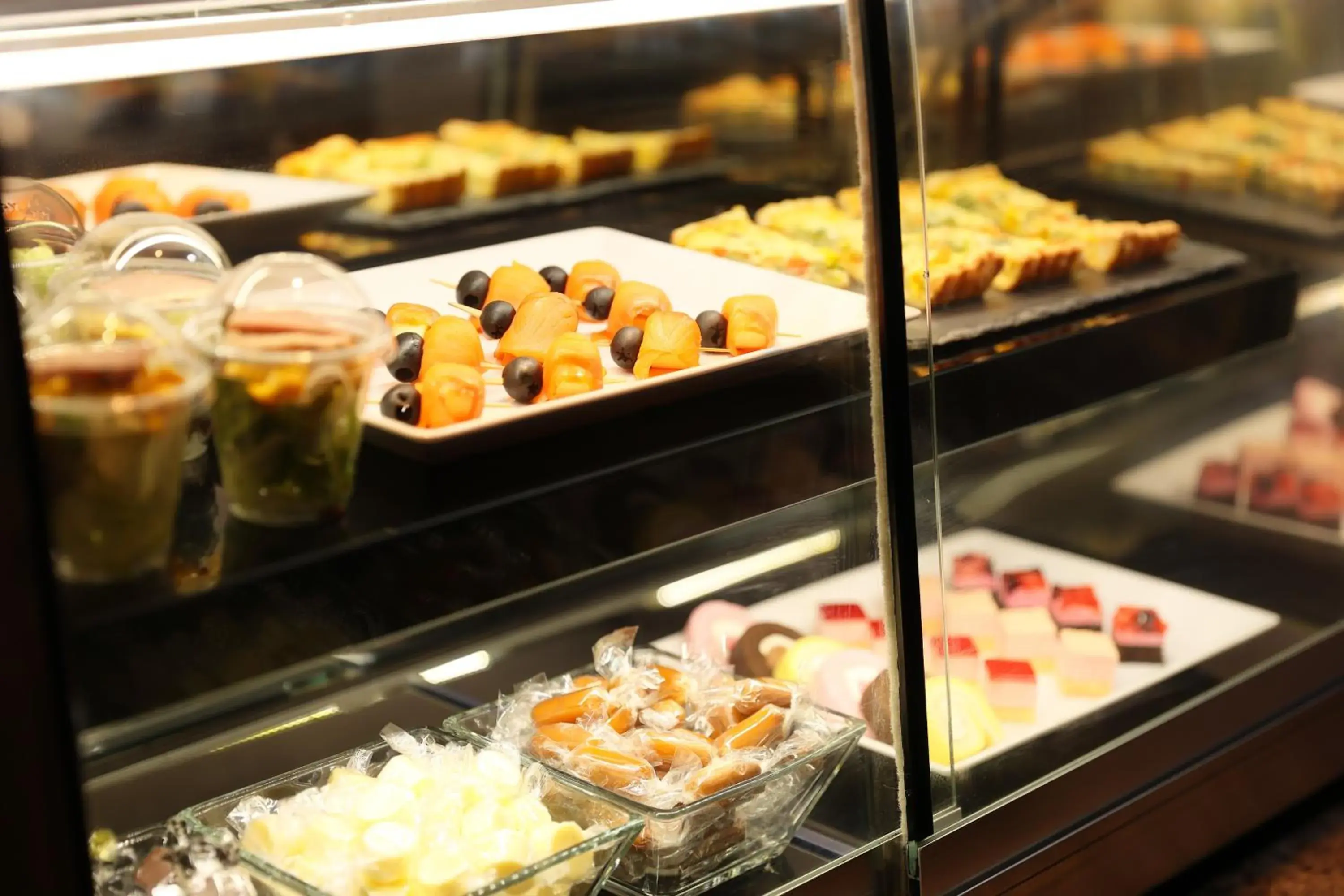 Lounge or bar in karaksa hotel premier Tokyo Ginza Lounge or bar in karaksa hotel premier Tokyo Ginza