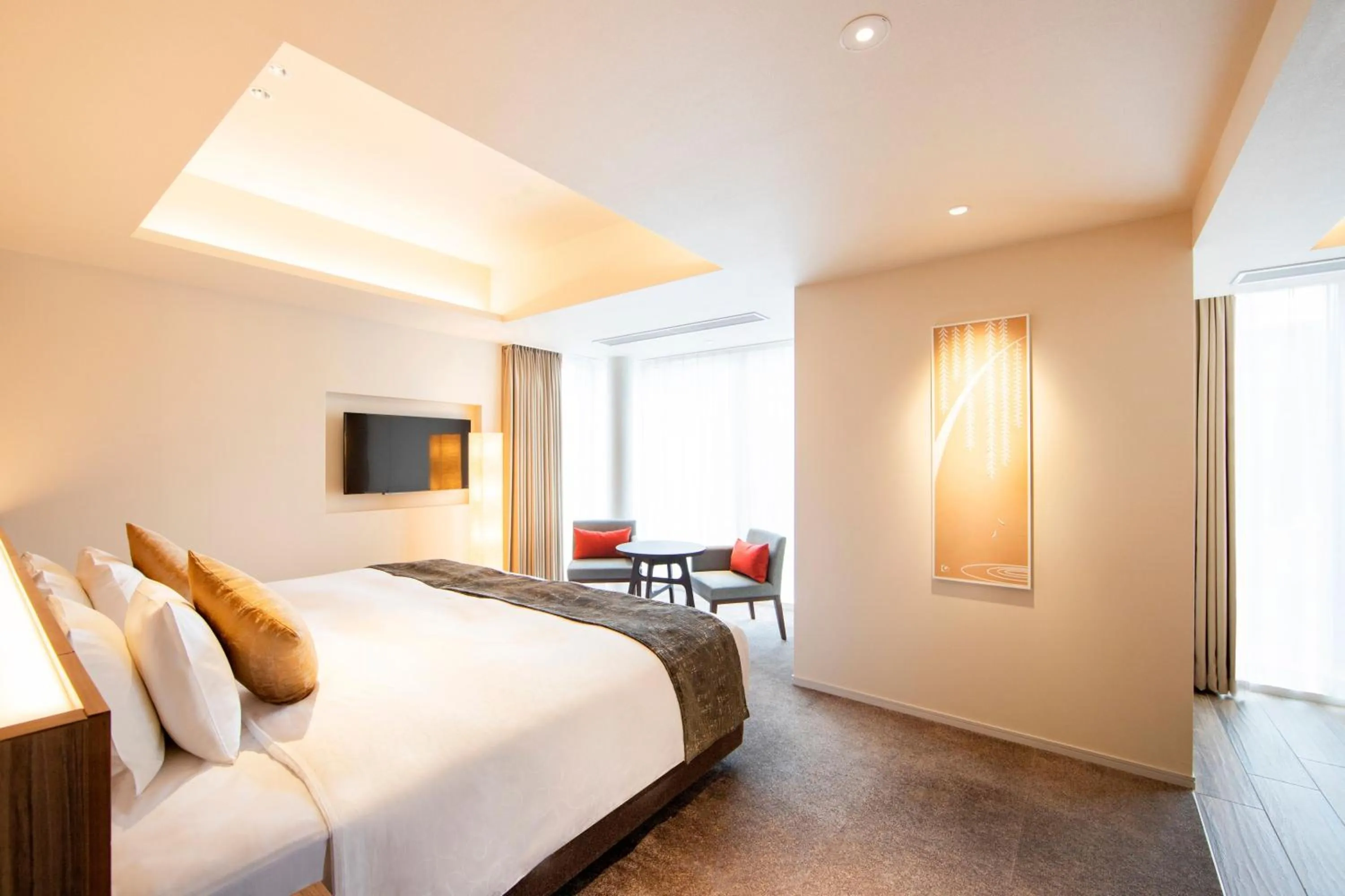 Photo of the whole room, Bed in karaksa hotel premier Tokyo Ginza