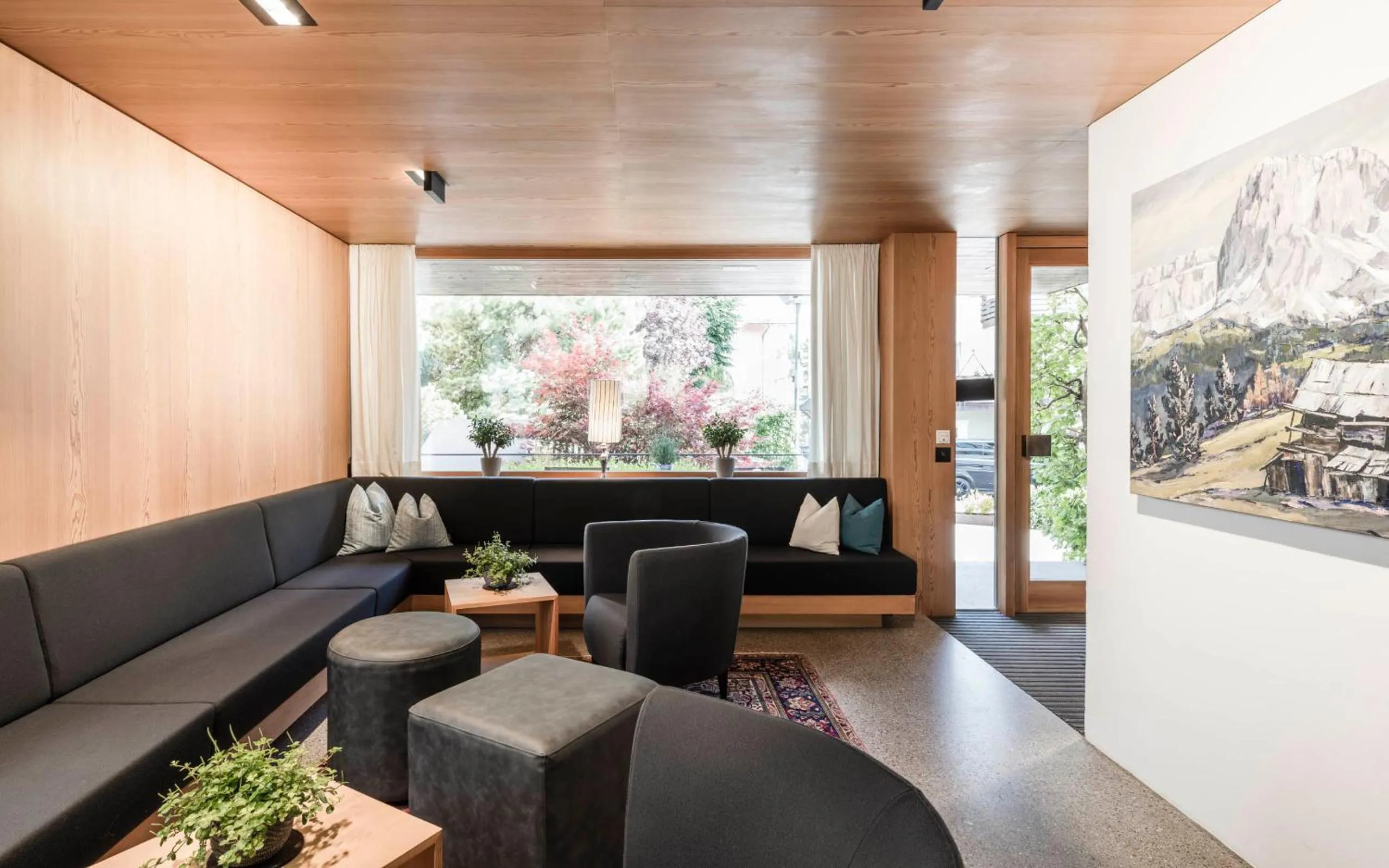 Facade/entrance in B&B Villa Angelino