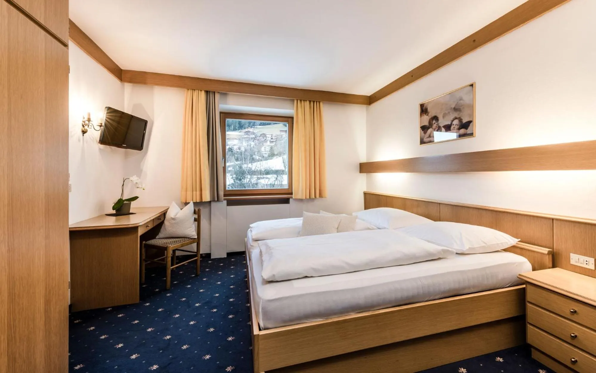 Photo of the whole room, Bed in B&B Villa Angelino