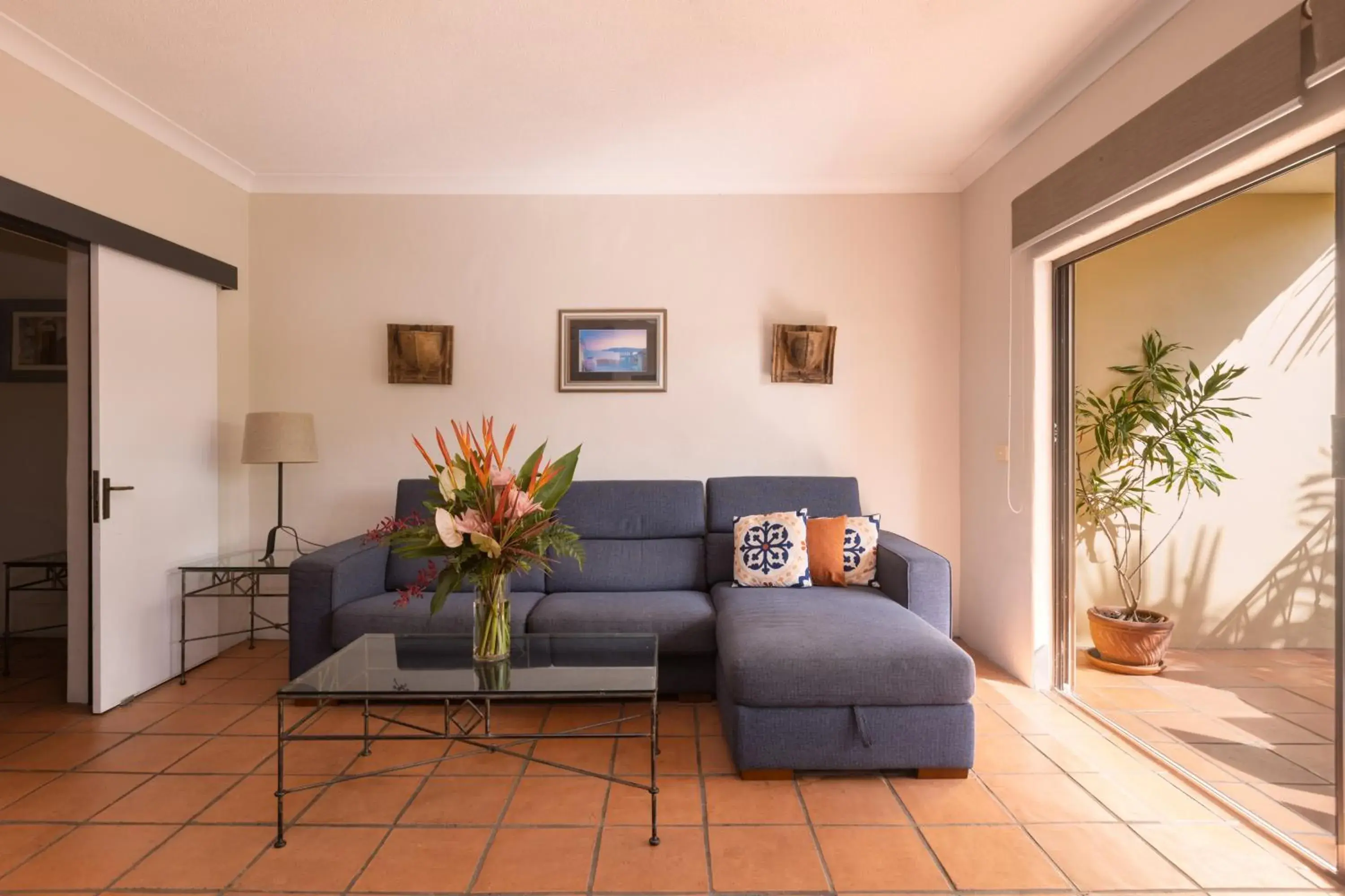 Living room in Villa San Michele (Official) Living room in Villa San Michele (Official)