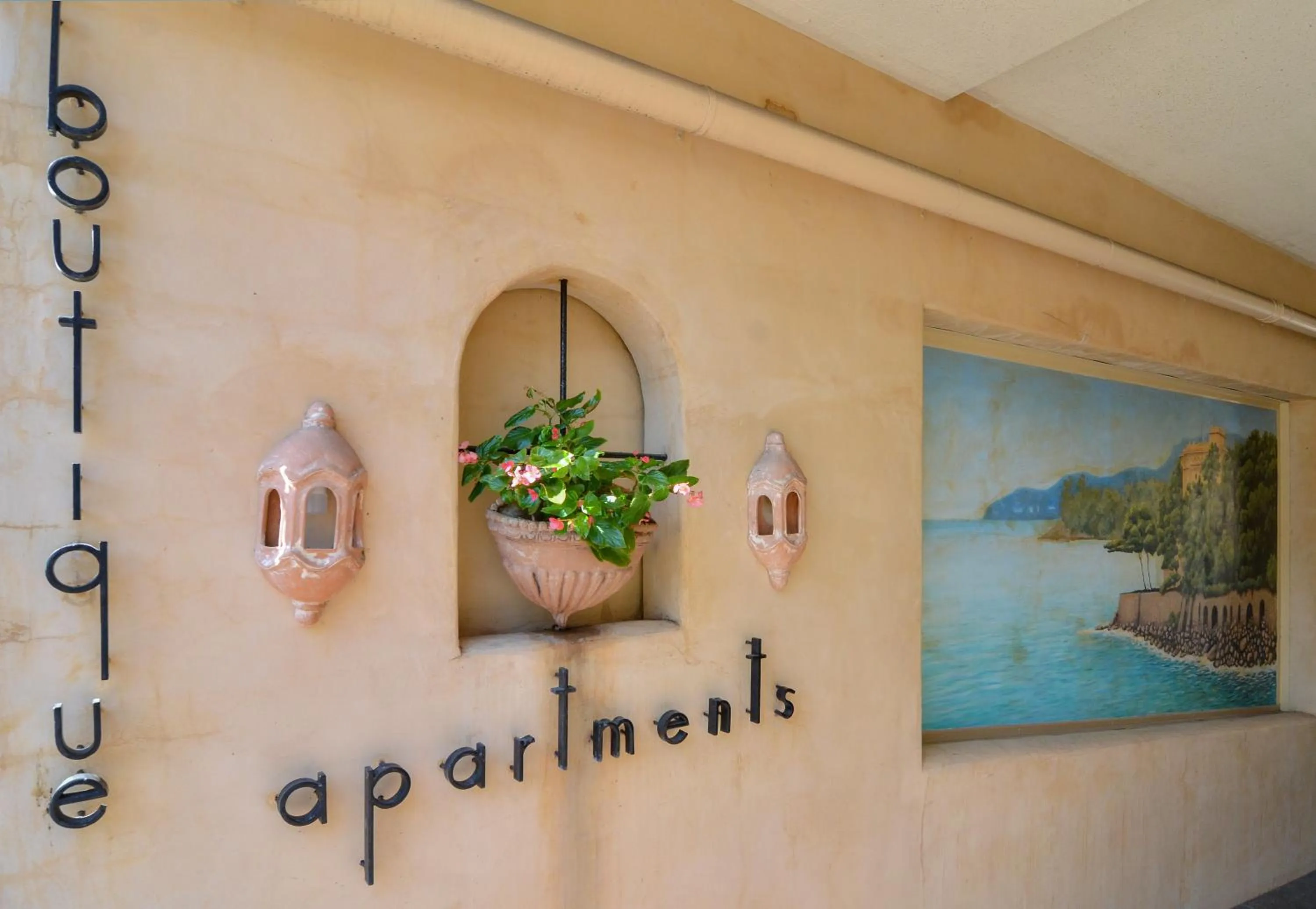 Property building in Villa San Michele (Official)