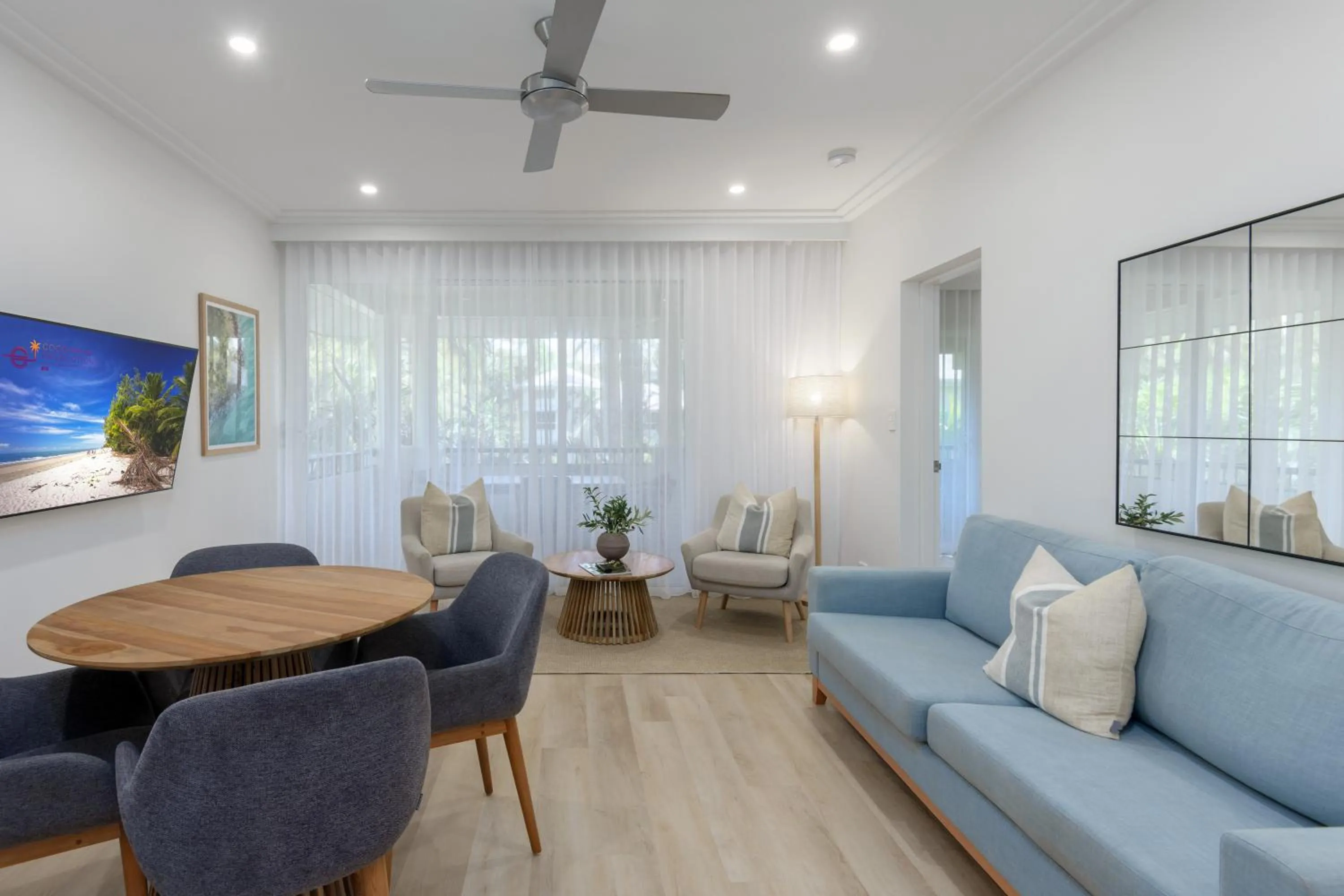Living room in Mandalay Luxury Beachfront Apartments