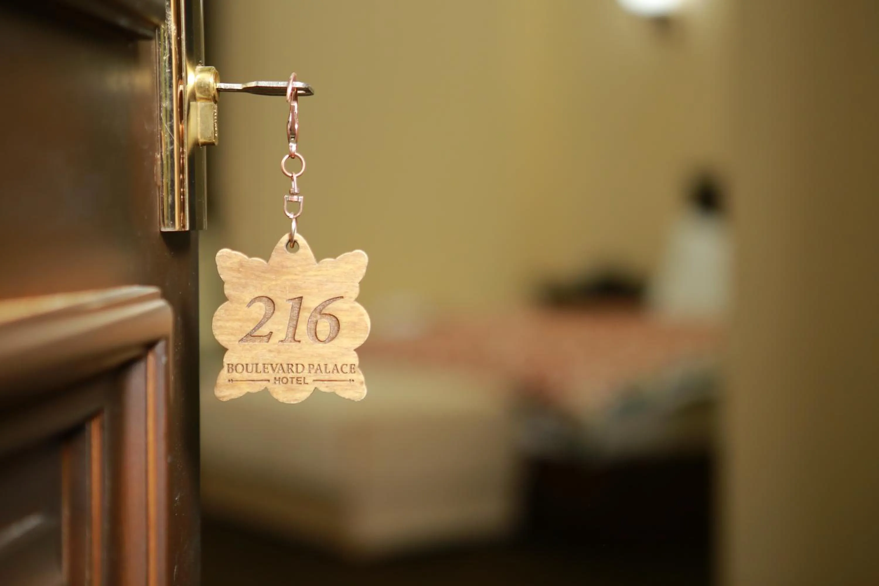 Bed in Boulevard Palace Hotel