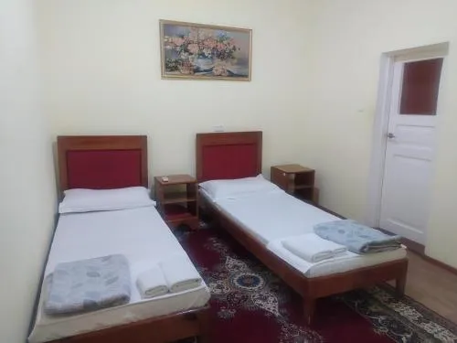Amir-Yaxyo Hotel
