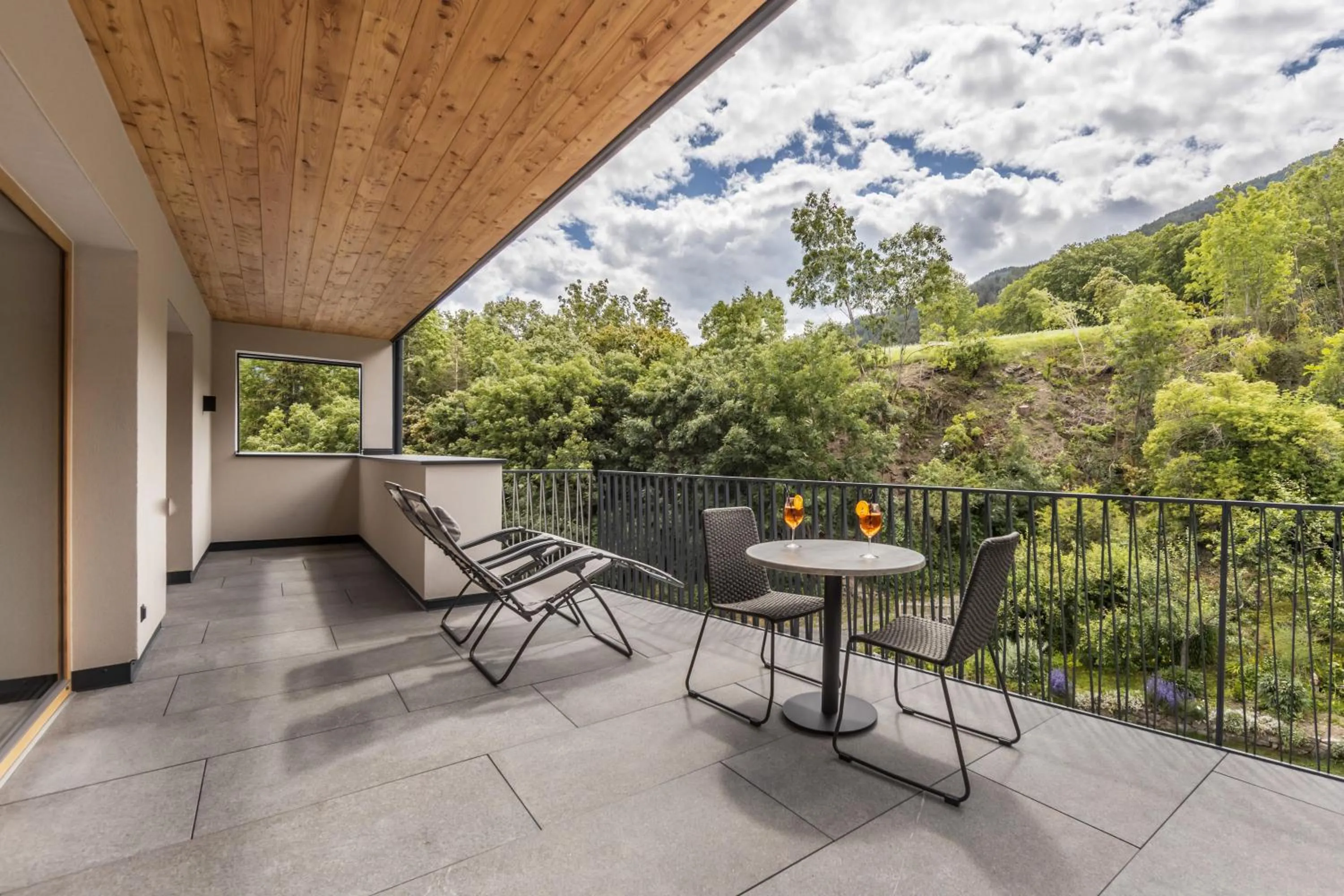 Balcony/Terrace in Maraias - Luxury Suites & Apartments