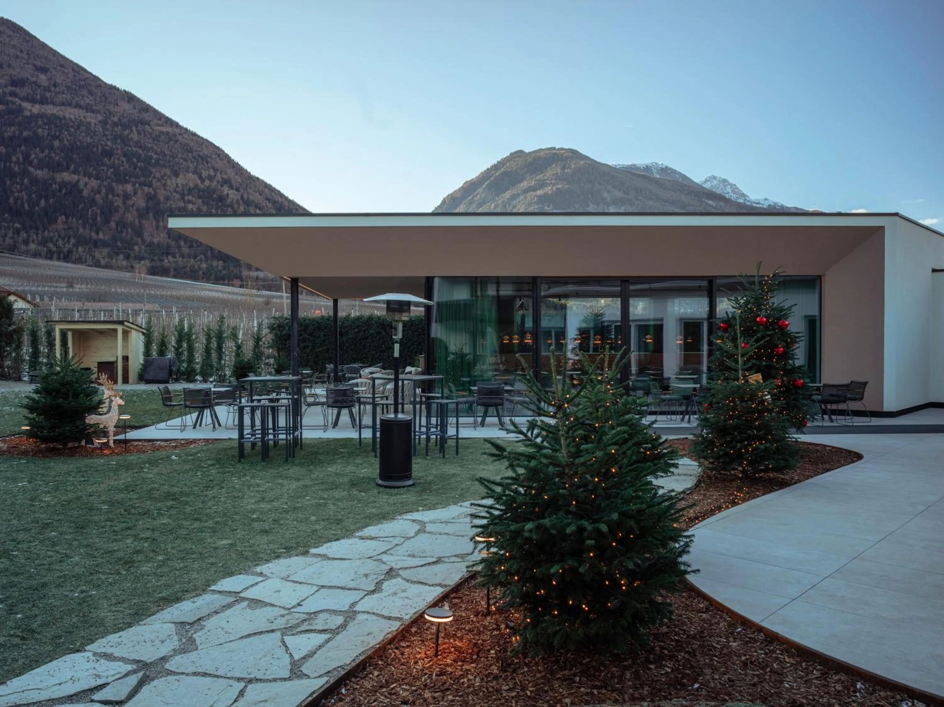 Property building in Residence Montani