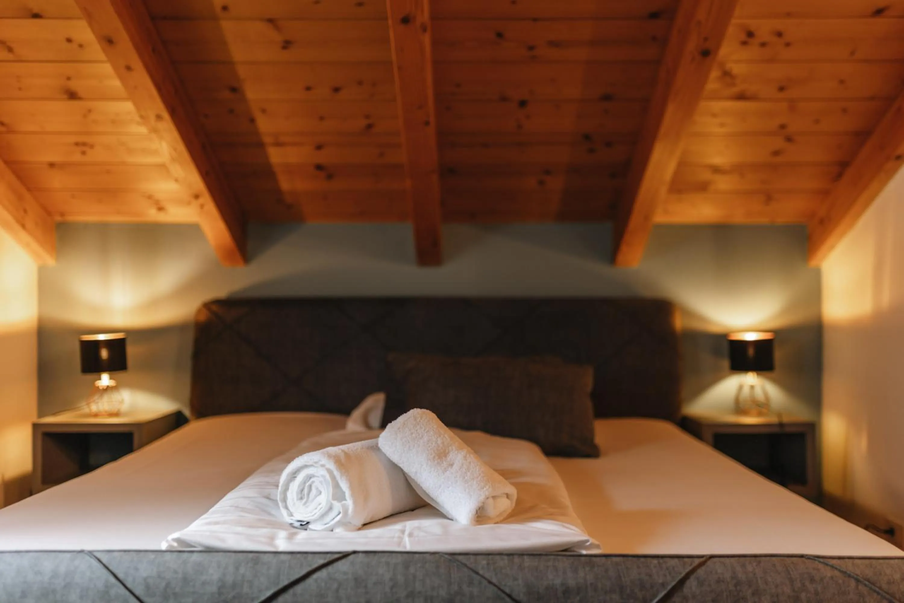 Bedroom, Bed in Residence Montani