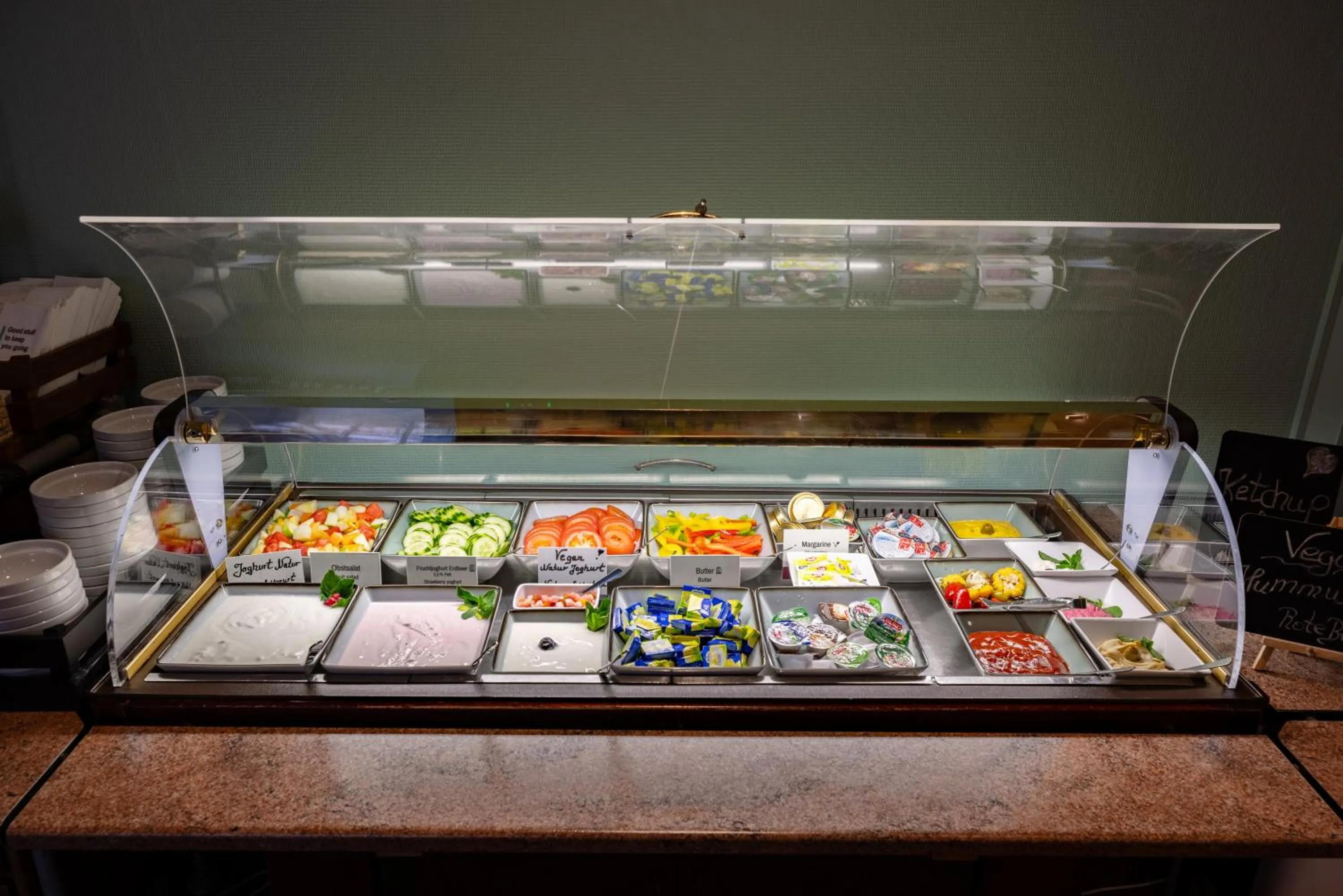 Buffet breakfast in Garner Hotel Dusseldorf - Main Station by IHG