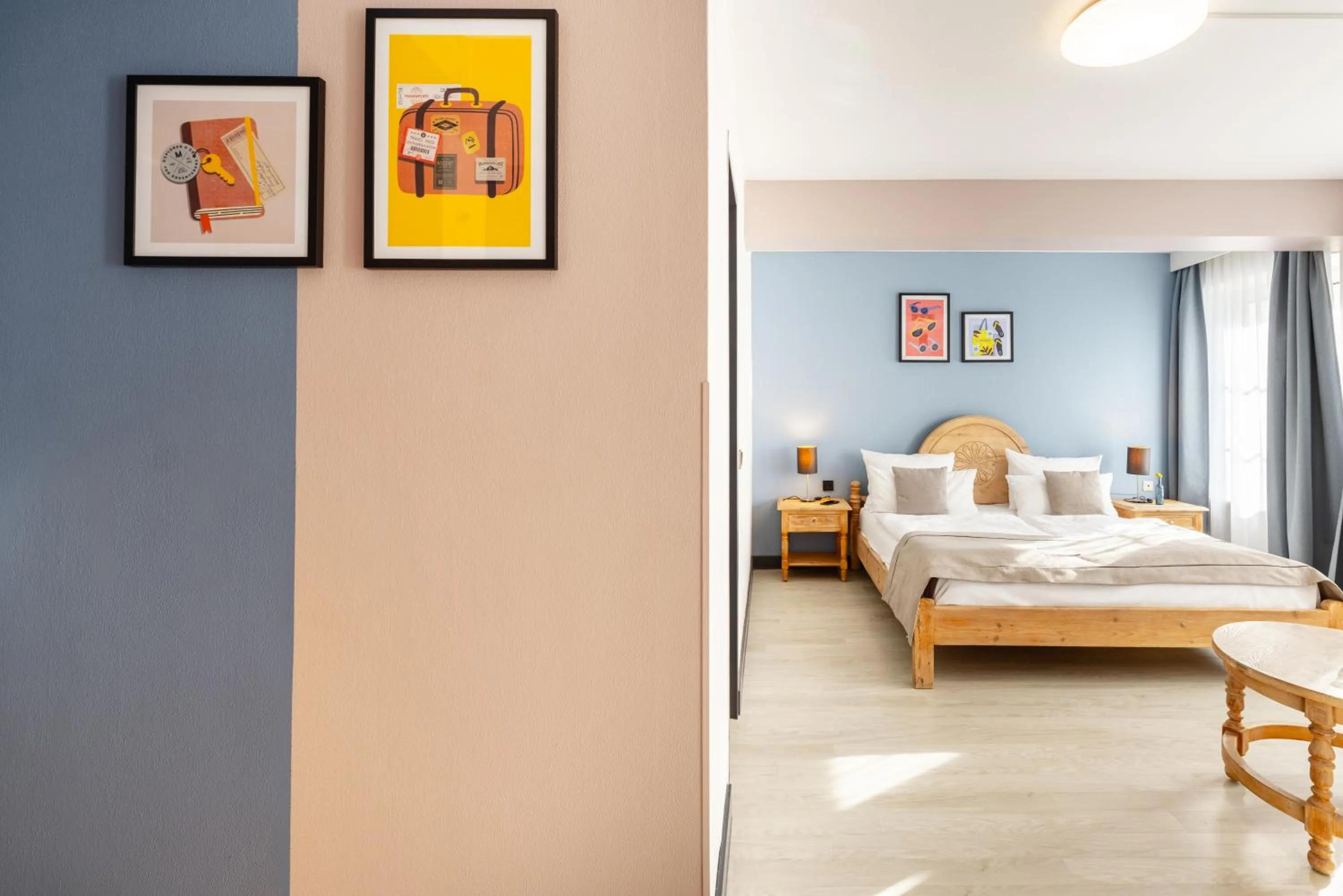 Bed in Garner Hotel Dusseldorf - Main Station by IHG