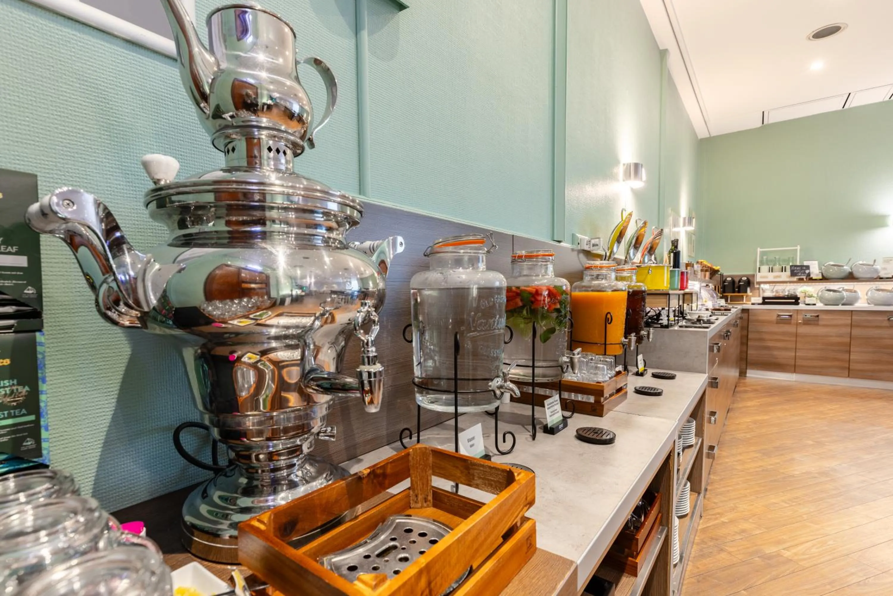 Buffet breakfast in Garner Hotel Dusseldorf - Main Station by IHG