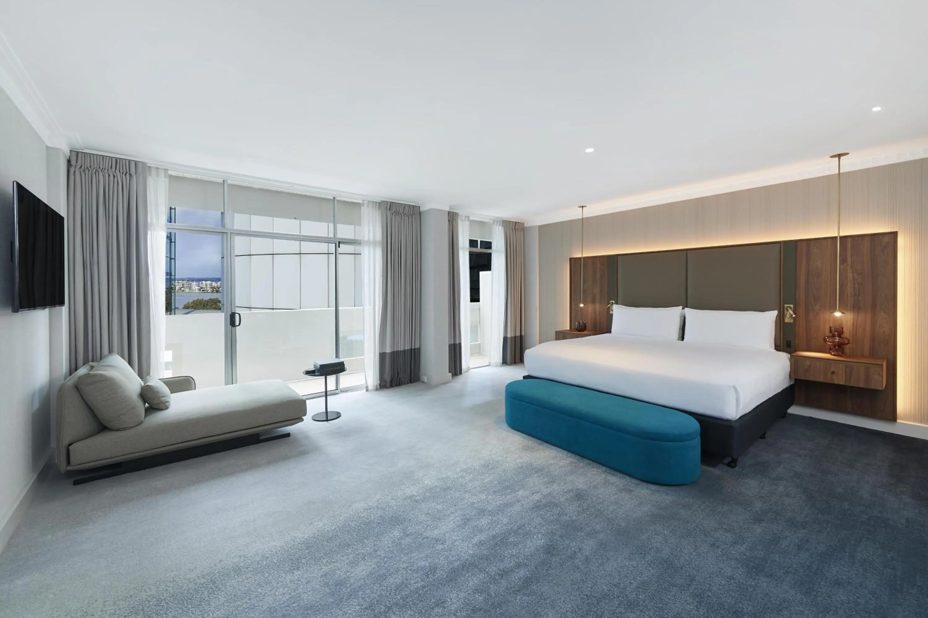 Living room, Bed in Parmelia Hilton Perth