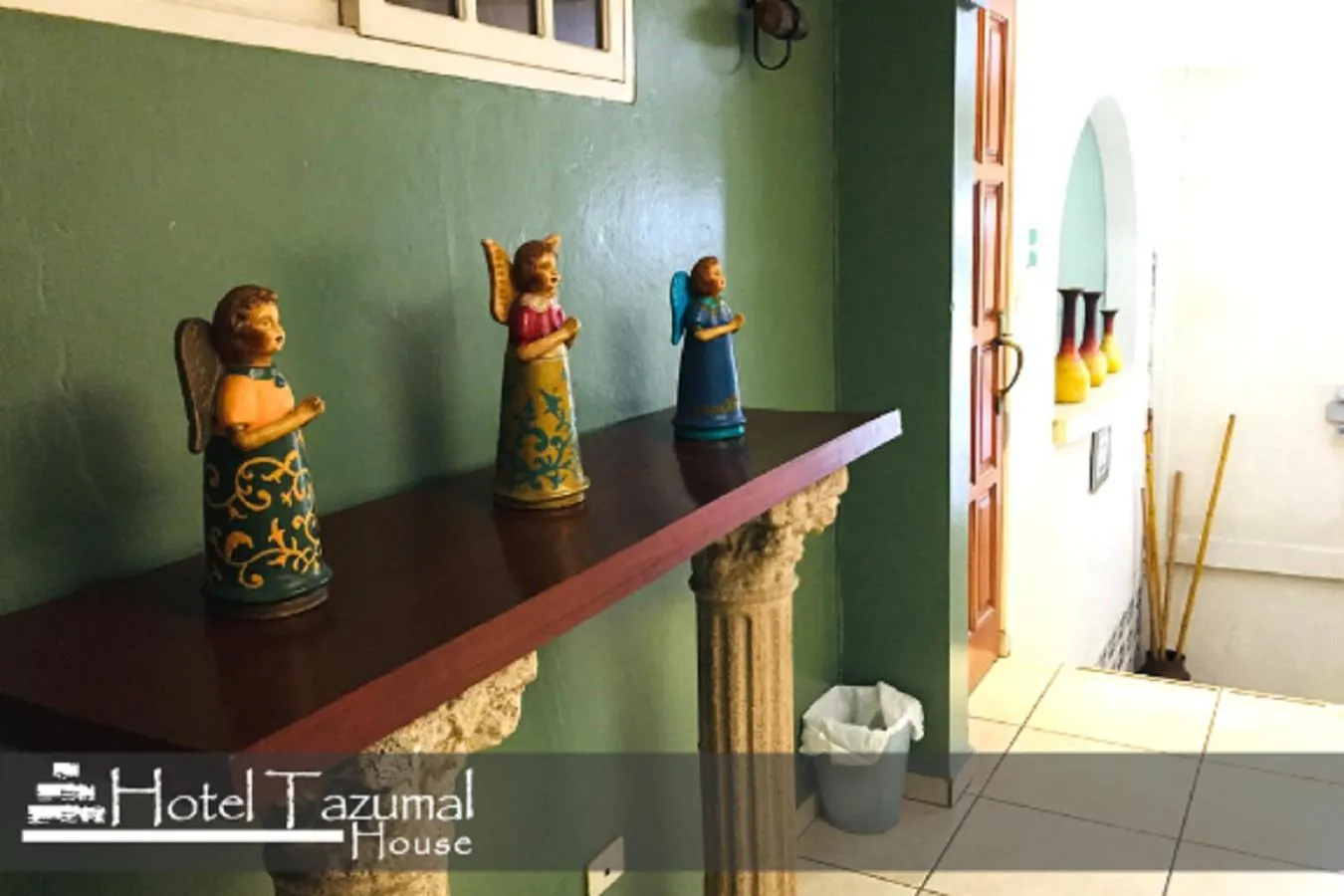 Decorative detail in Hotel Tazumal House