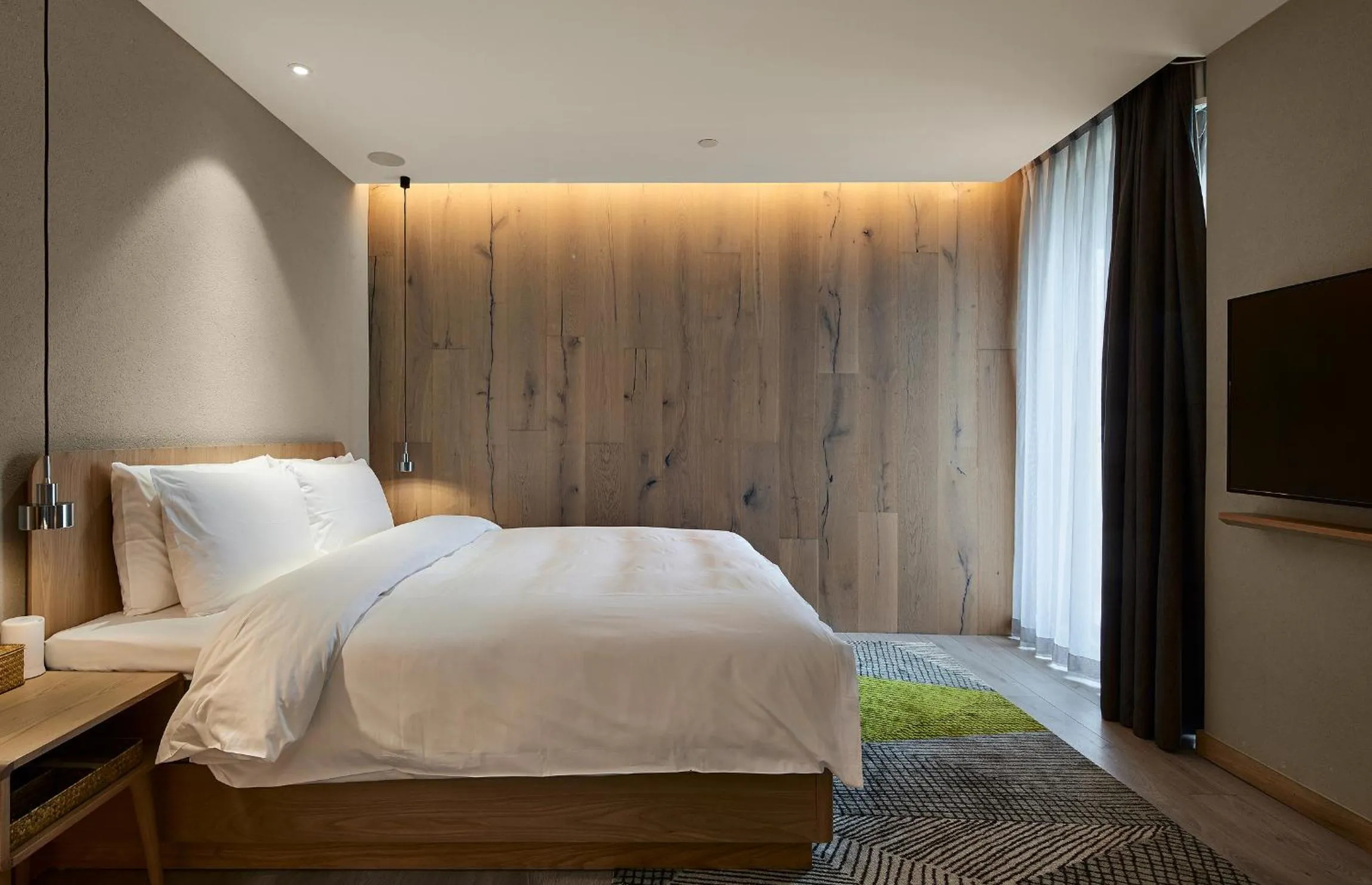 Bedroom, Bed in EBO Hotel Hangzhou Wulin - 5 mins drive to the West Lake