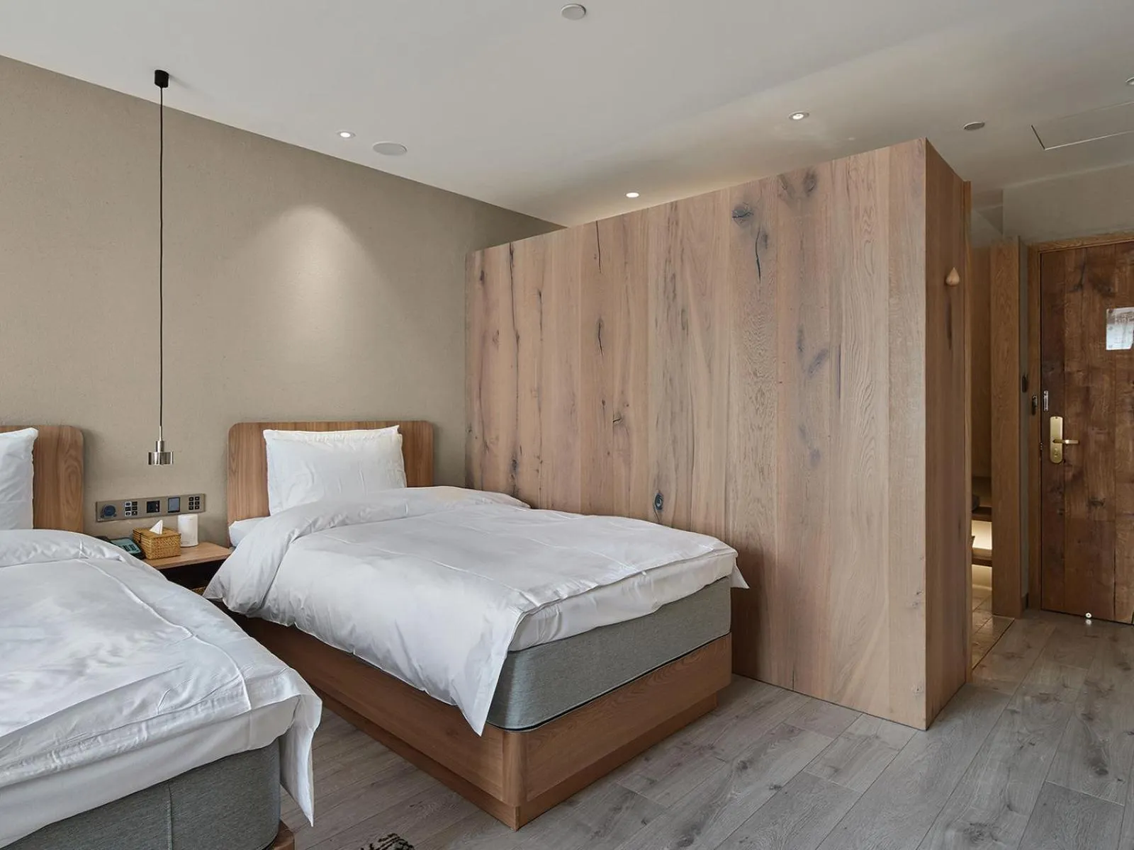 bunk bed, Bed in EBO Hotel Hangzhou Wulin - 5 mins drive to the West Lake