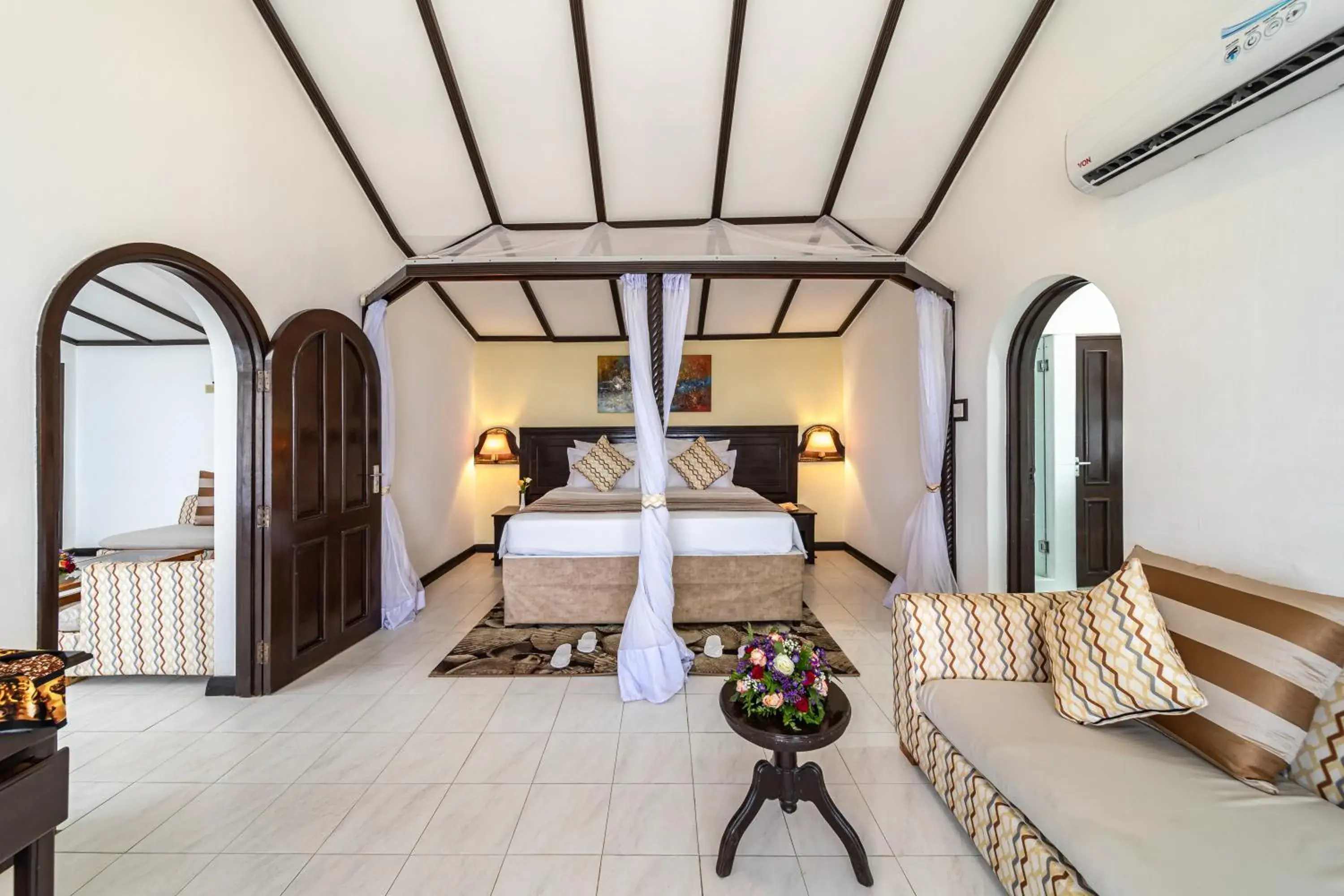 Bed in PrideInn Flamingo Beach Resort & Spa Mombasa Bed in PrideInn Flamingo Beach Resort & Spa Mombasa