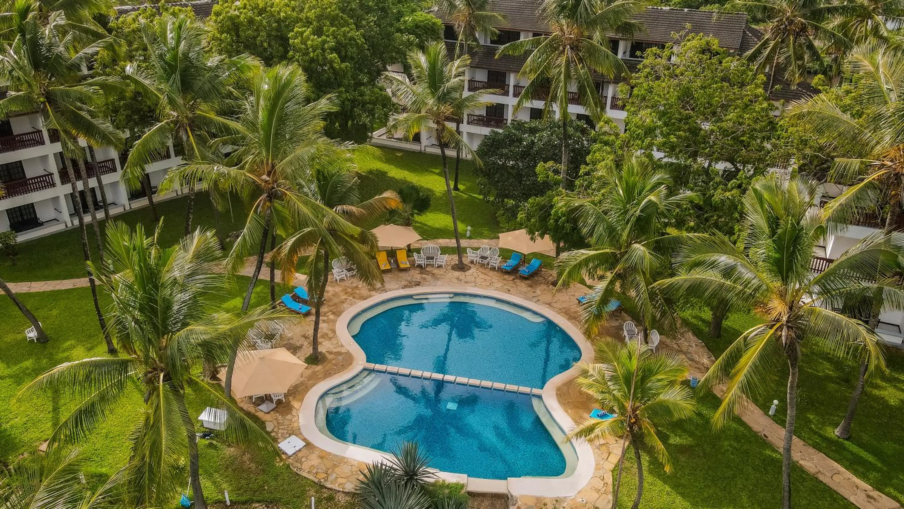 Day in PrideInn Flamingo Beach Resort & Spa Mombasa