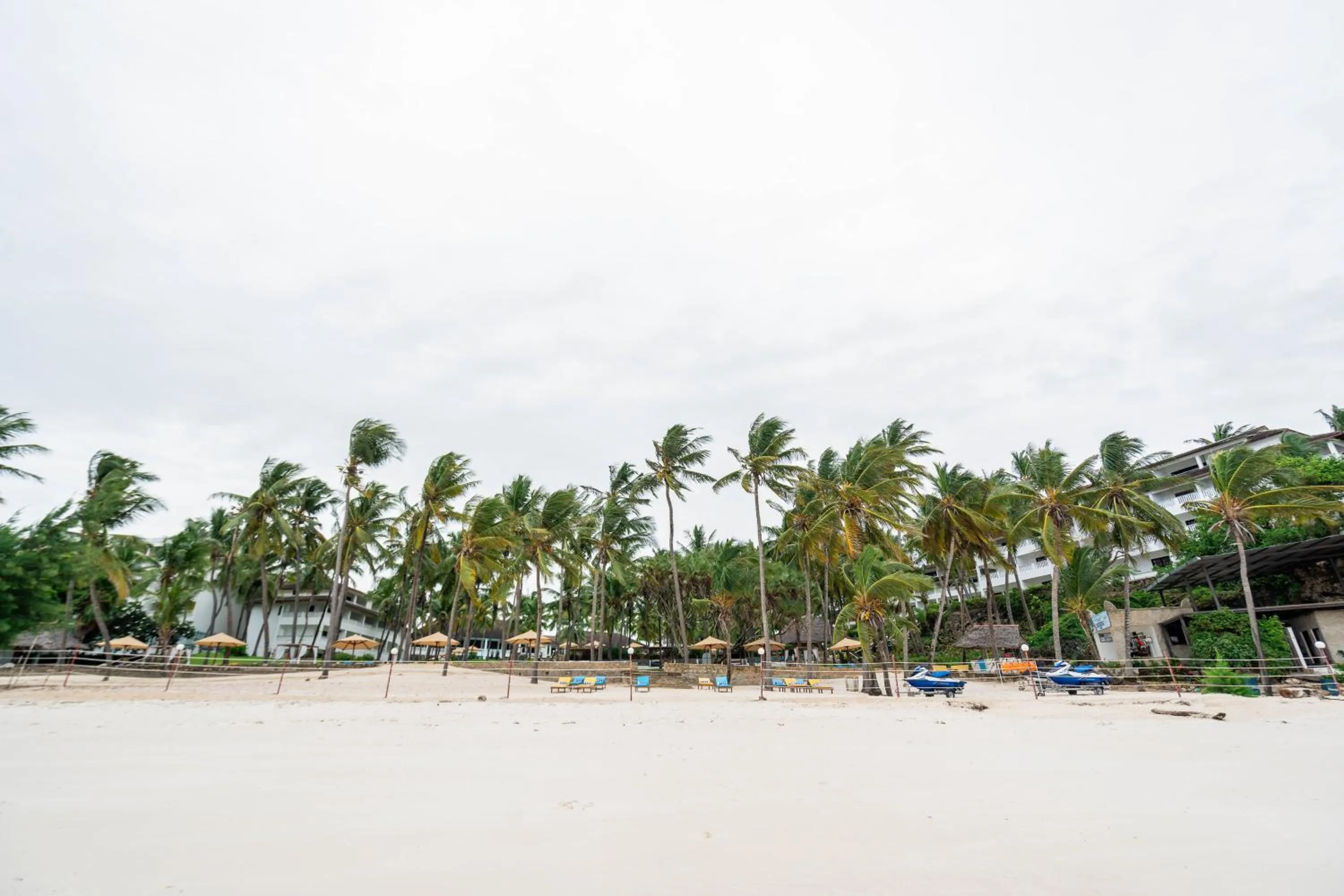 Day in PrideInn Flamingo Beach Resort & Spa Mombasa