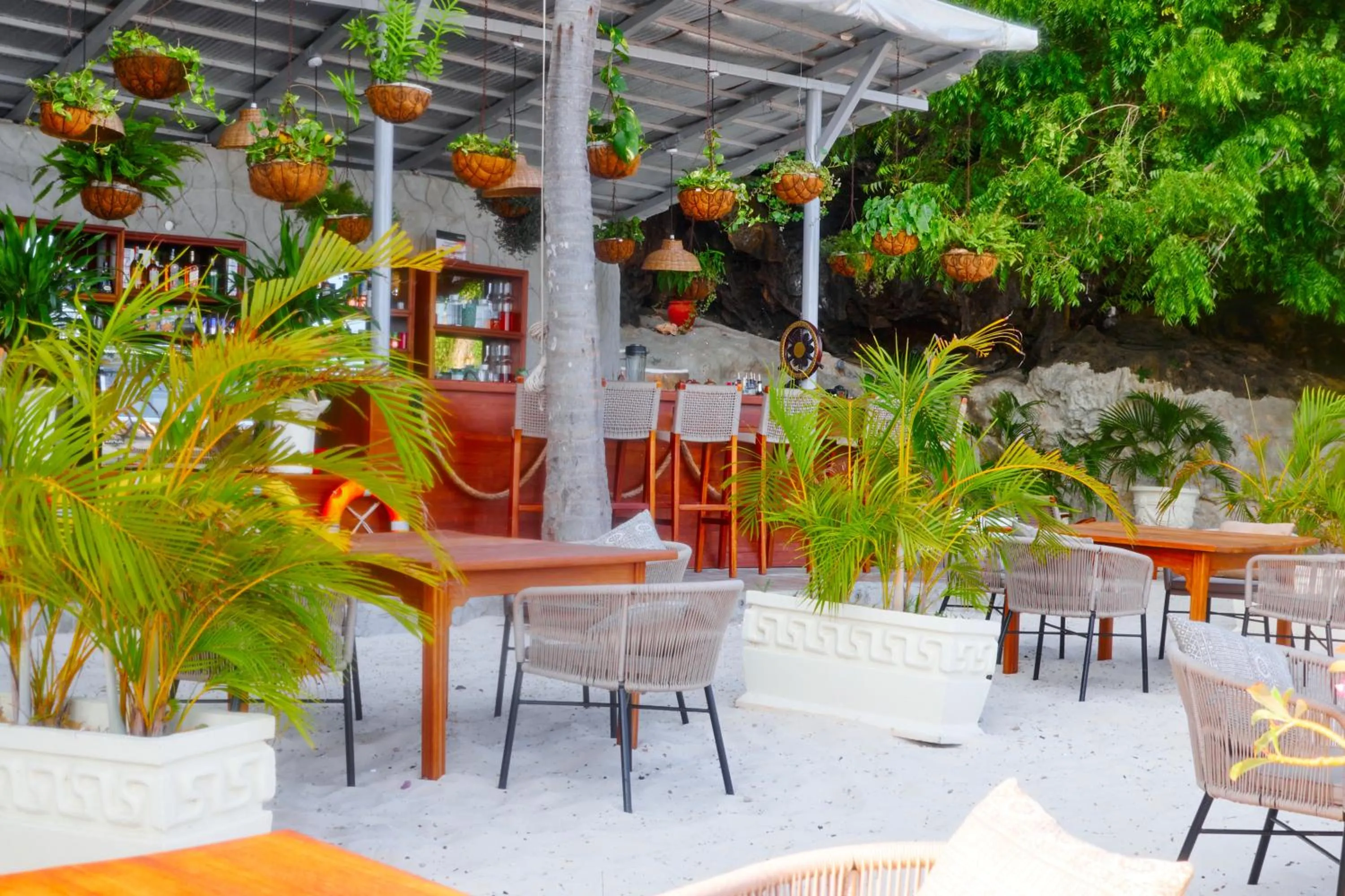 Restaurant/places to eat in PrideInn Flamingo Beach Resort & Spa Mombasa