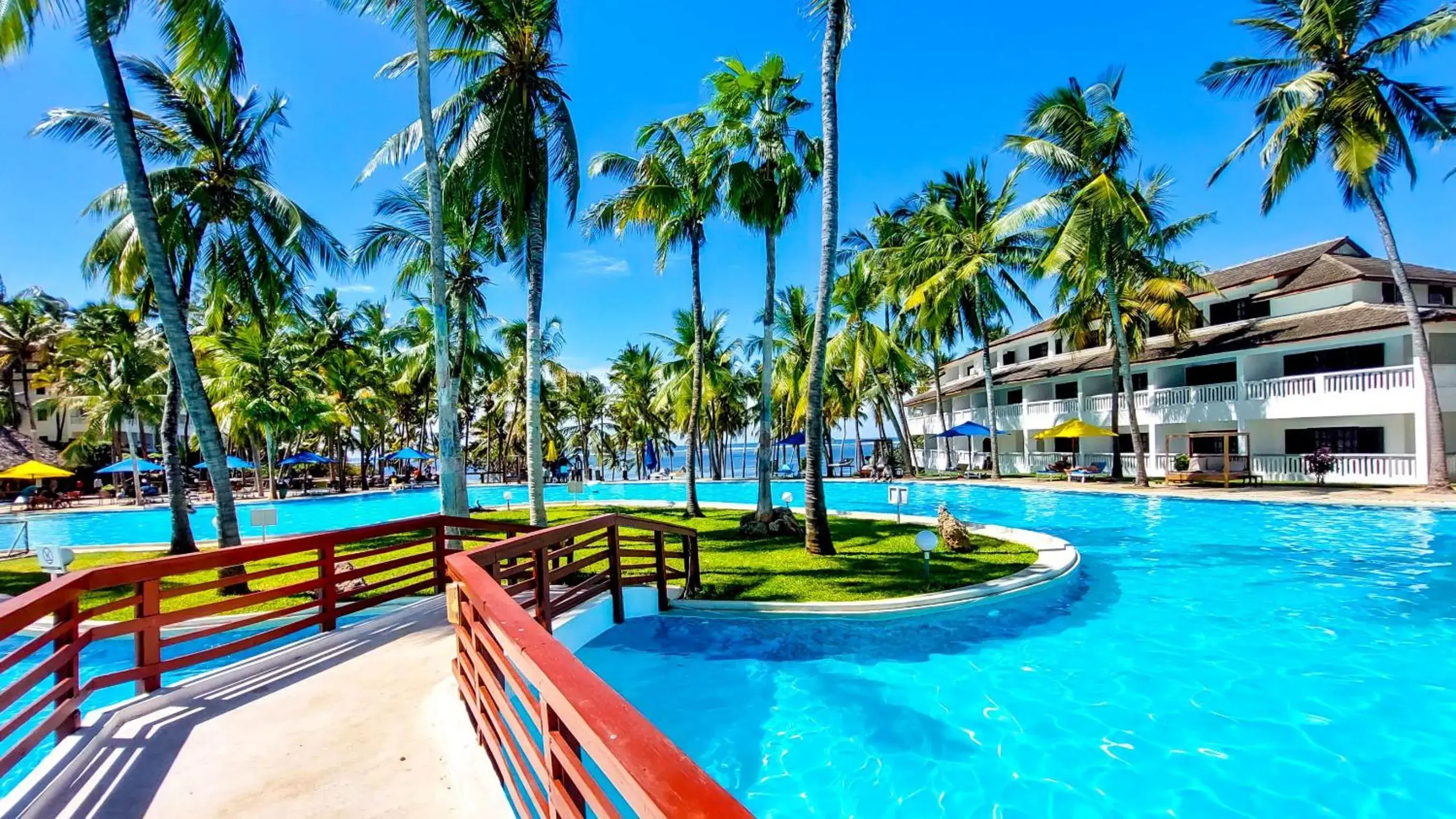 Property building in PrideInn Flamingo Beach Resort & Spa Mombasa Property building in PrideInn Flamingo Beach Resort & Spa Mombasa