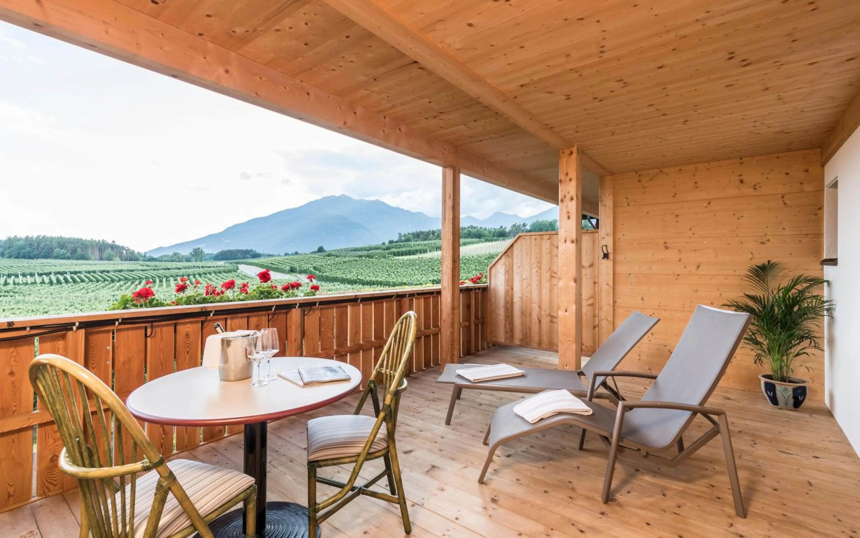 Seating area in Hotel Jonathan