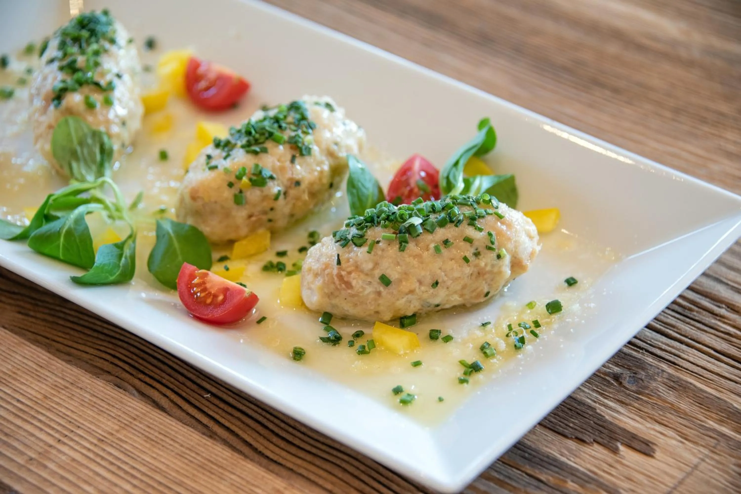 Restaurant/places to eat in Hotel Jonathan