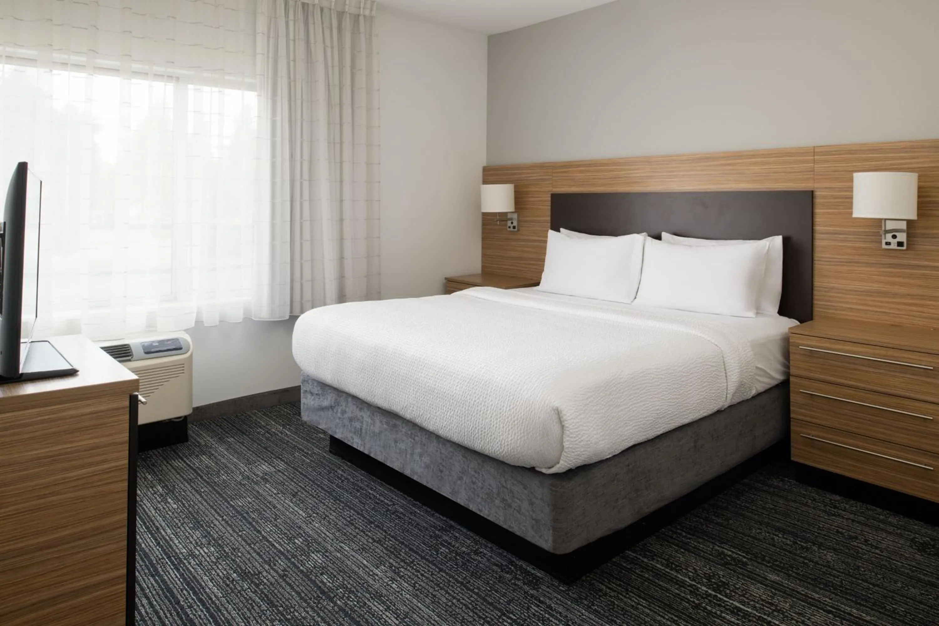 Bedroom, Bed in TownePlace Suites by Marriott Olympia