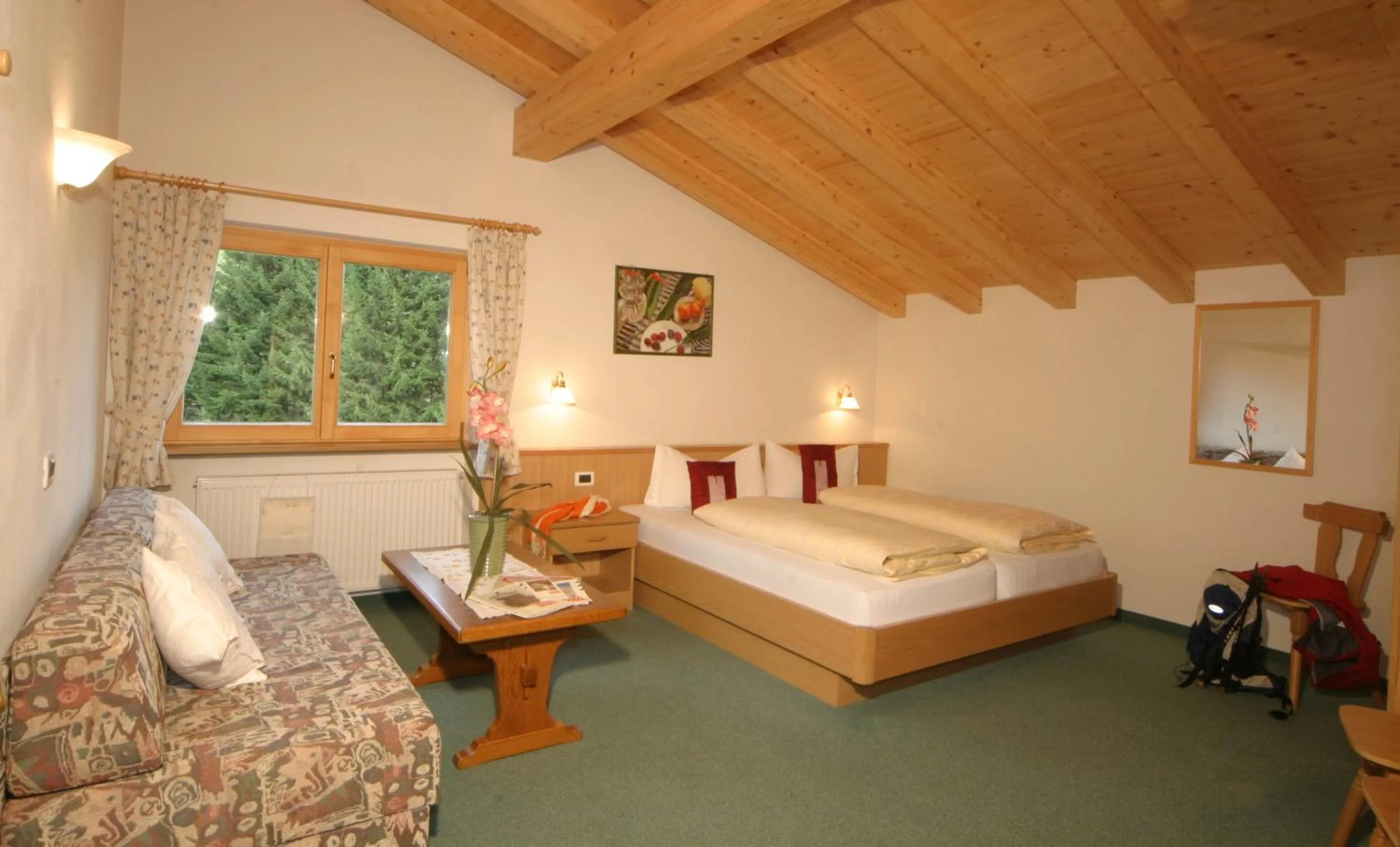 Day, Bed in Ciasa Roch