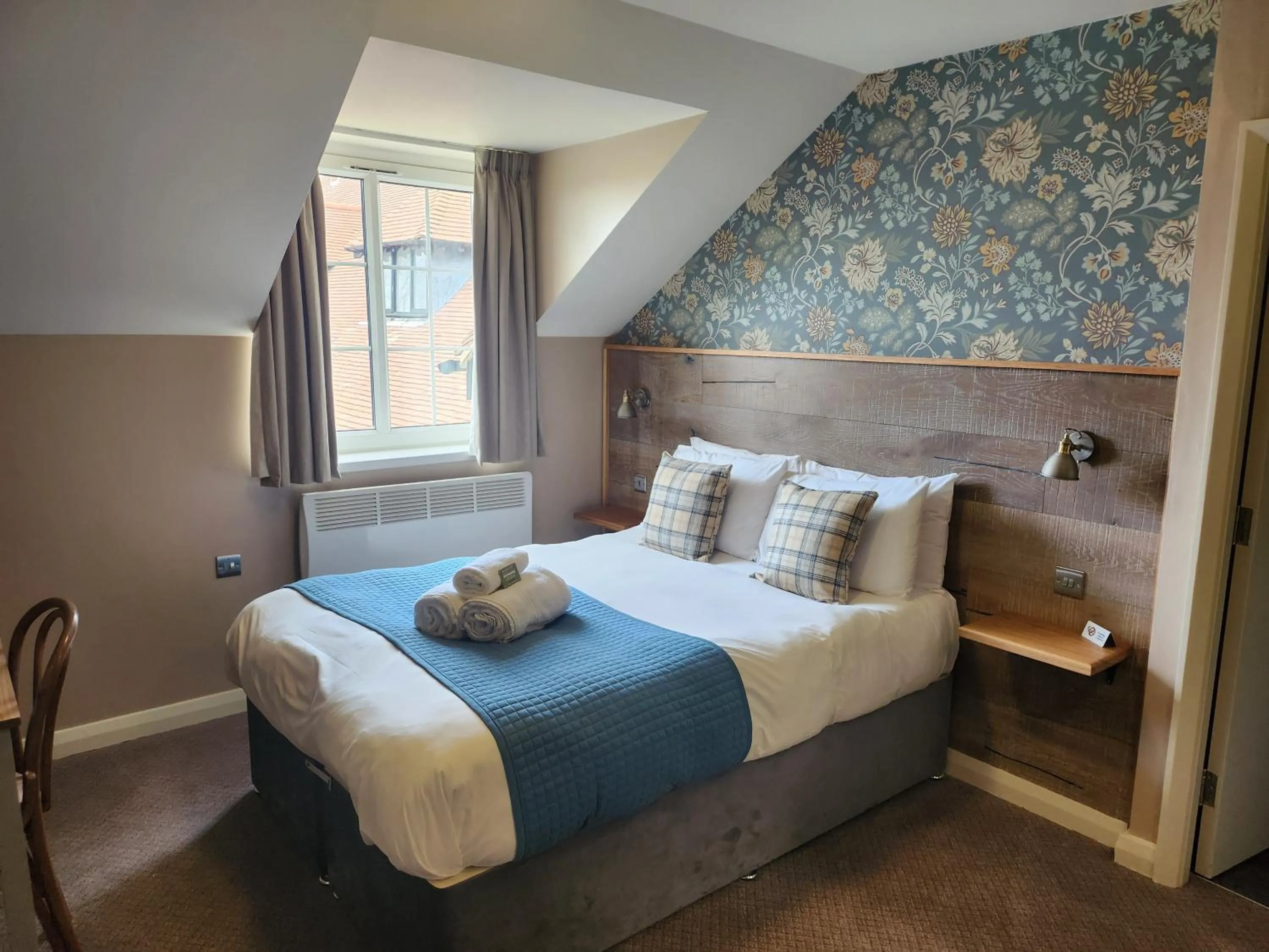 Bed in The Oak Baginton