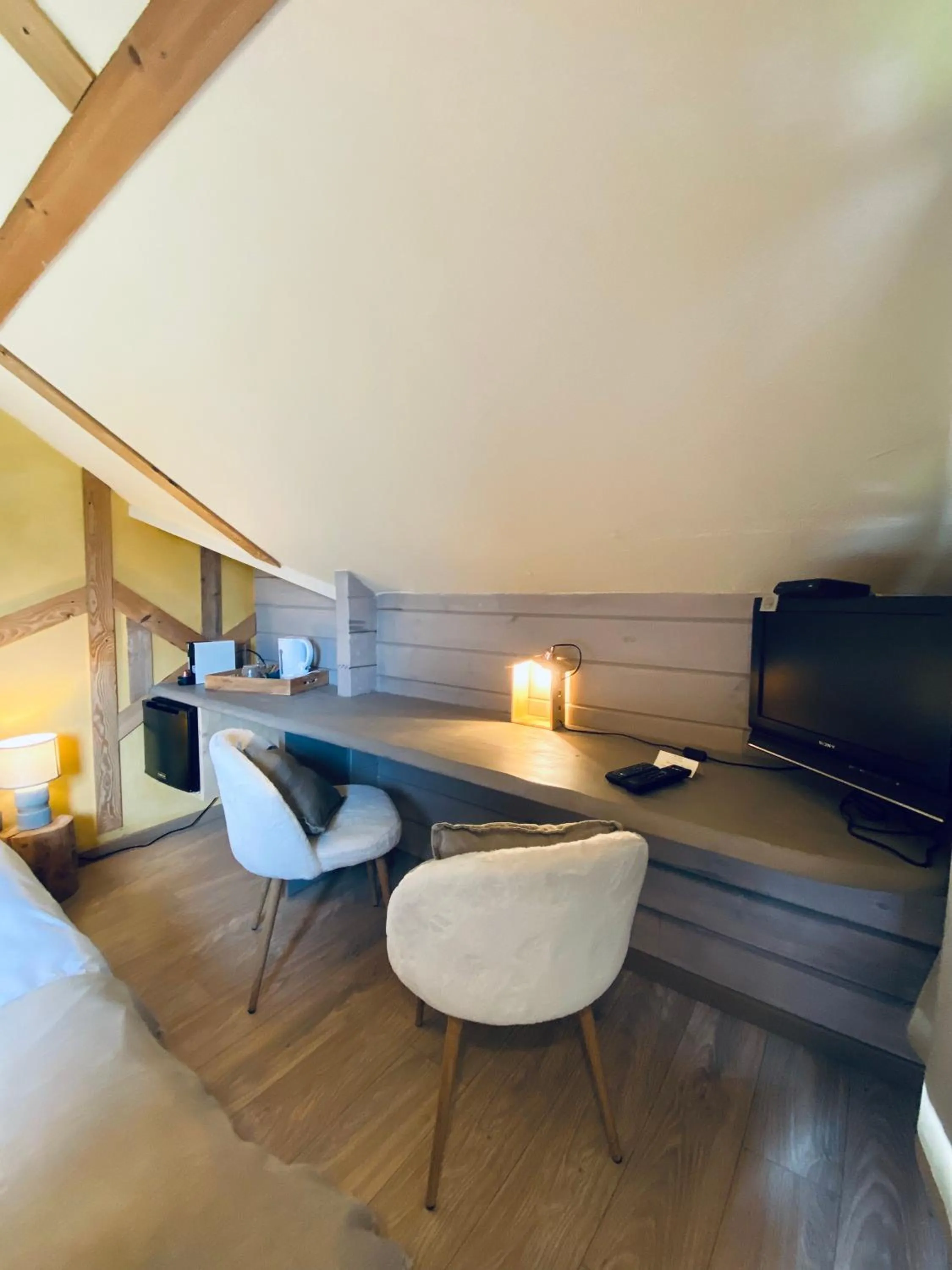 Seating area in Le Chalet d'Etienne