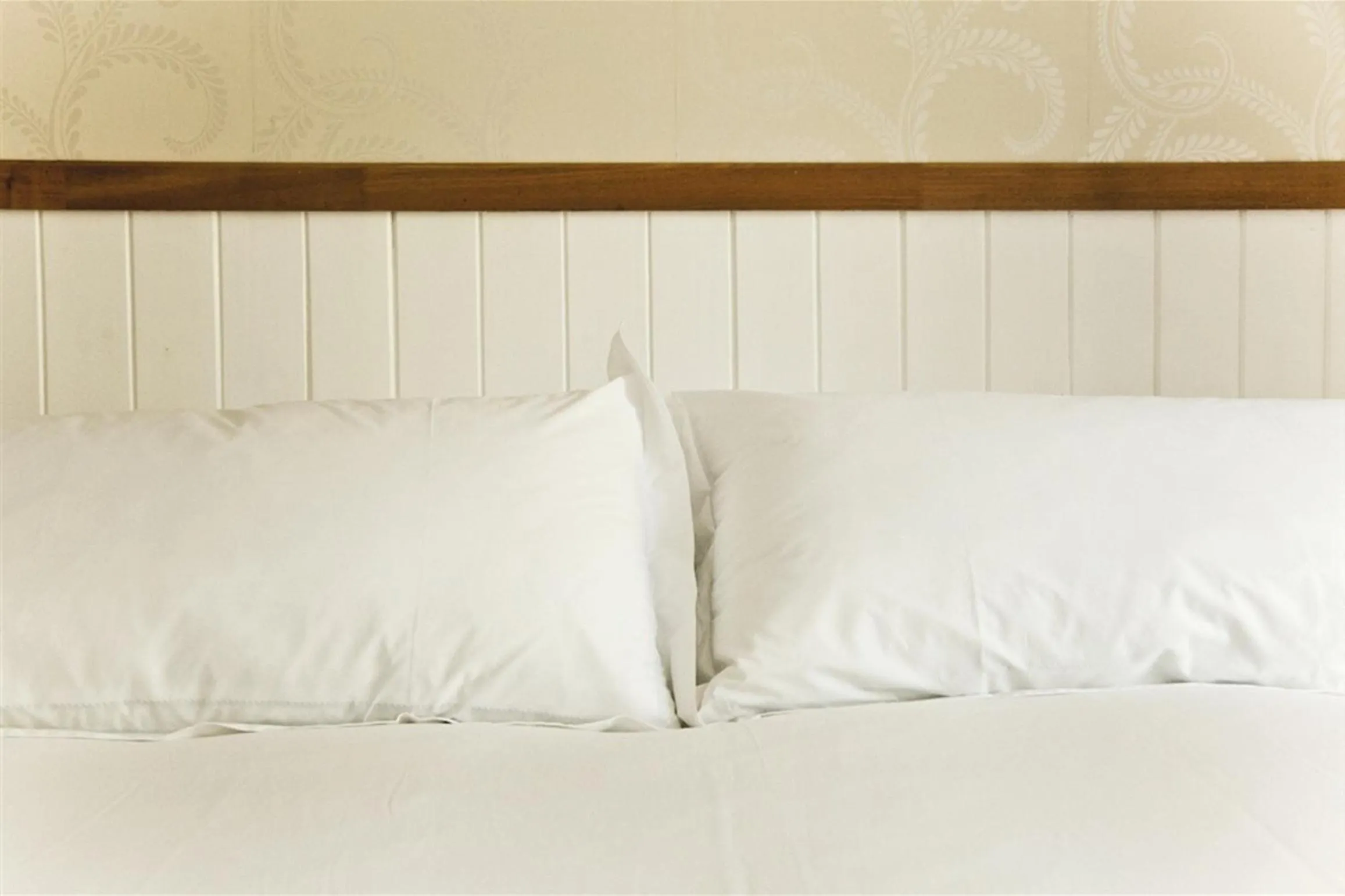 Bedroom, Bed in Hotel Casa Zapallar