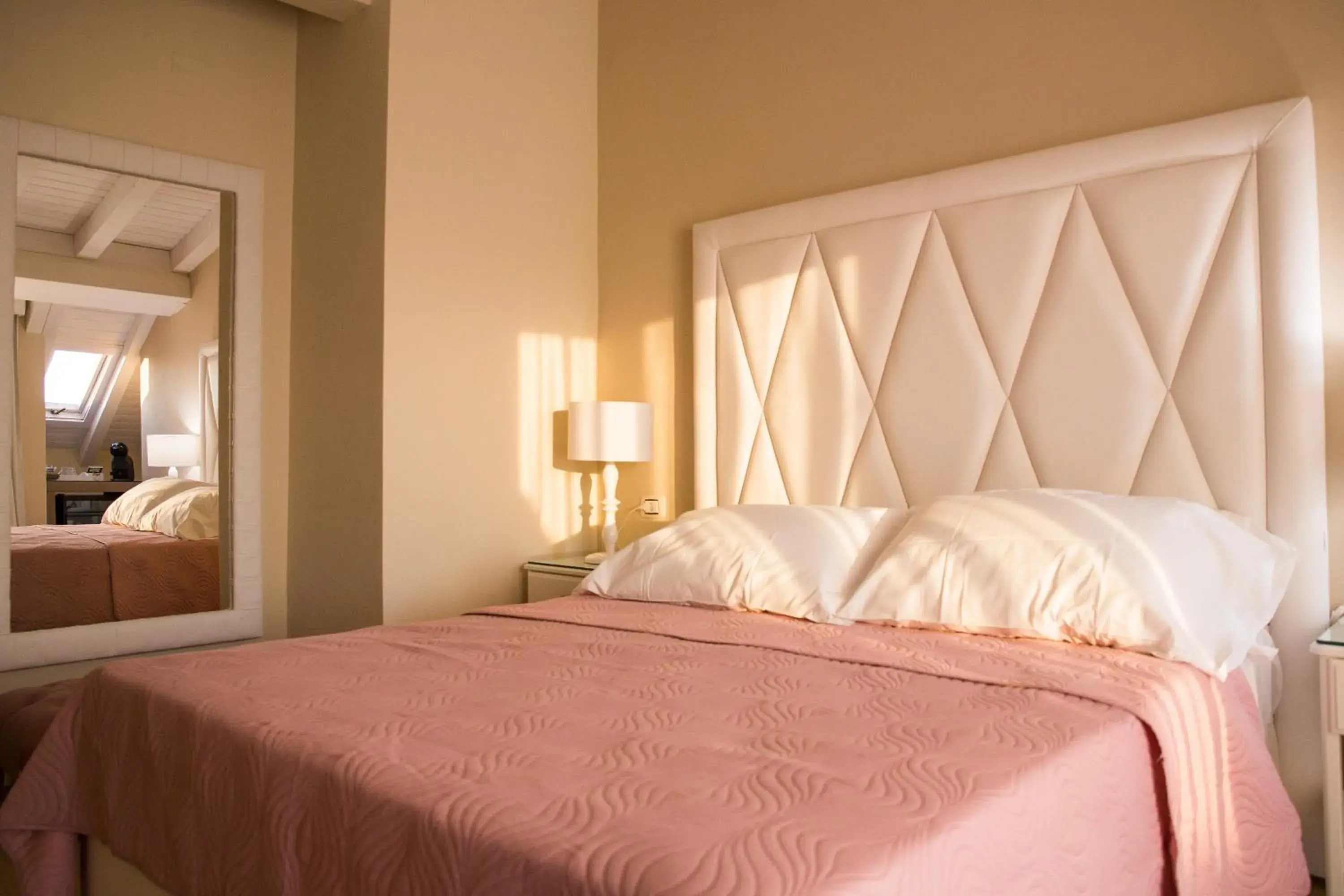 Double Room with Spa Bath in Attico Double Room with Spa Bath in Attico