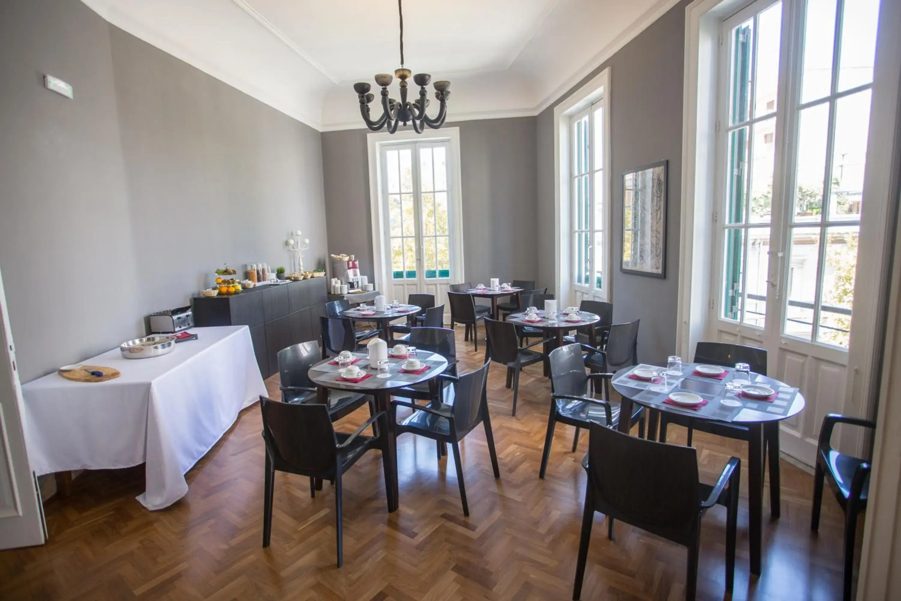 Breakfast in Re Vittorio De Luxe Breakfast in Re Vittorio De Luxe