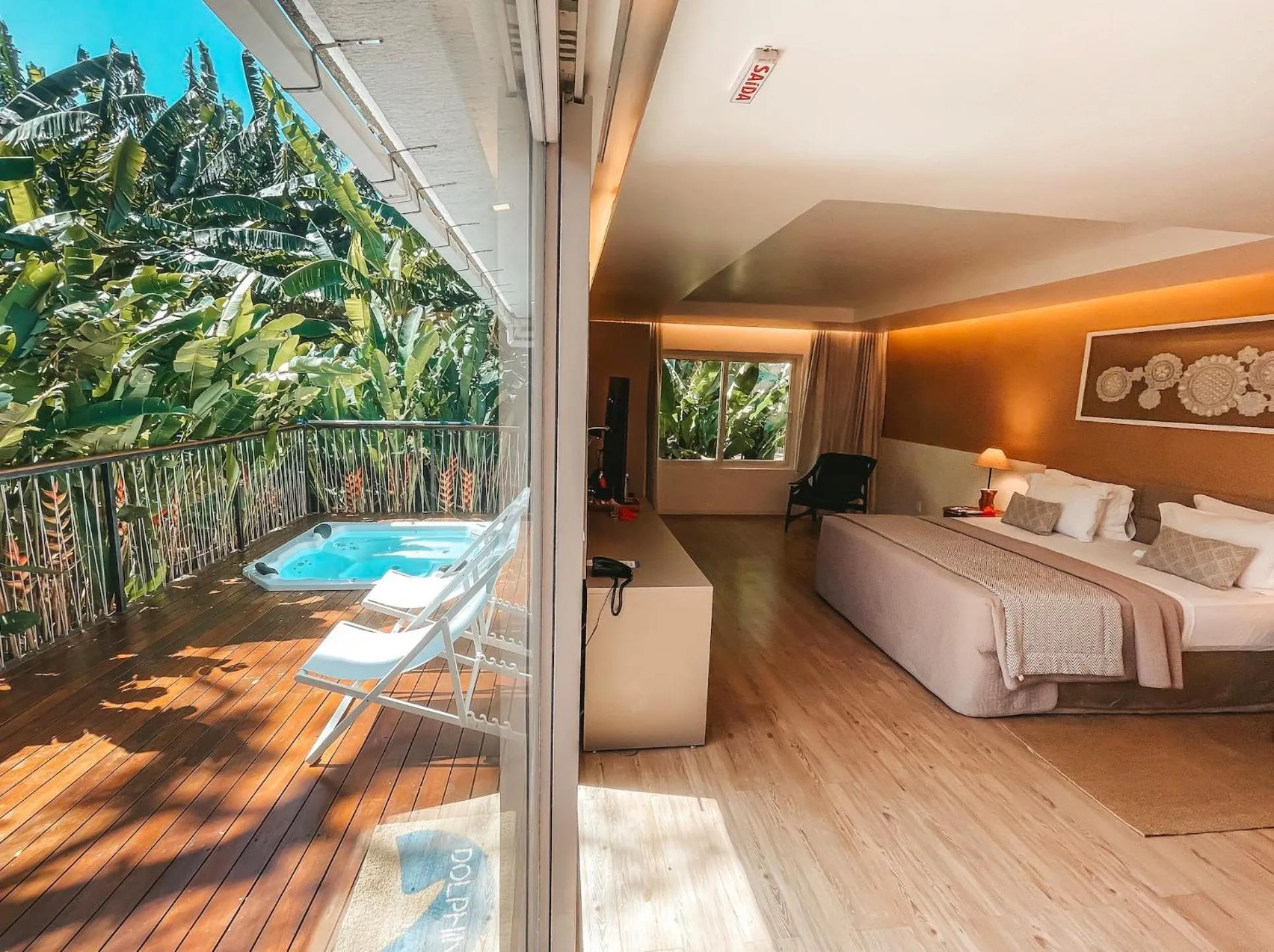 Day in Dolphin Hotel