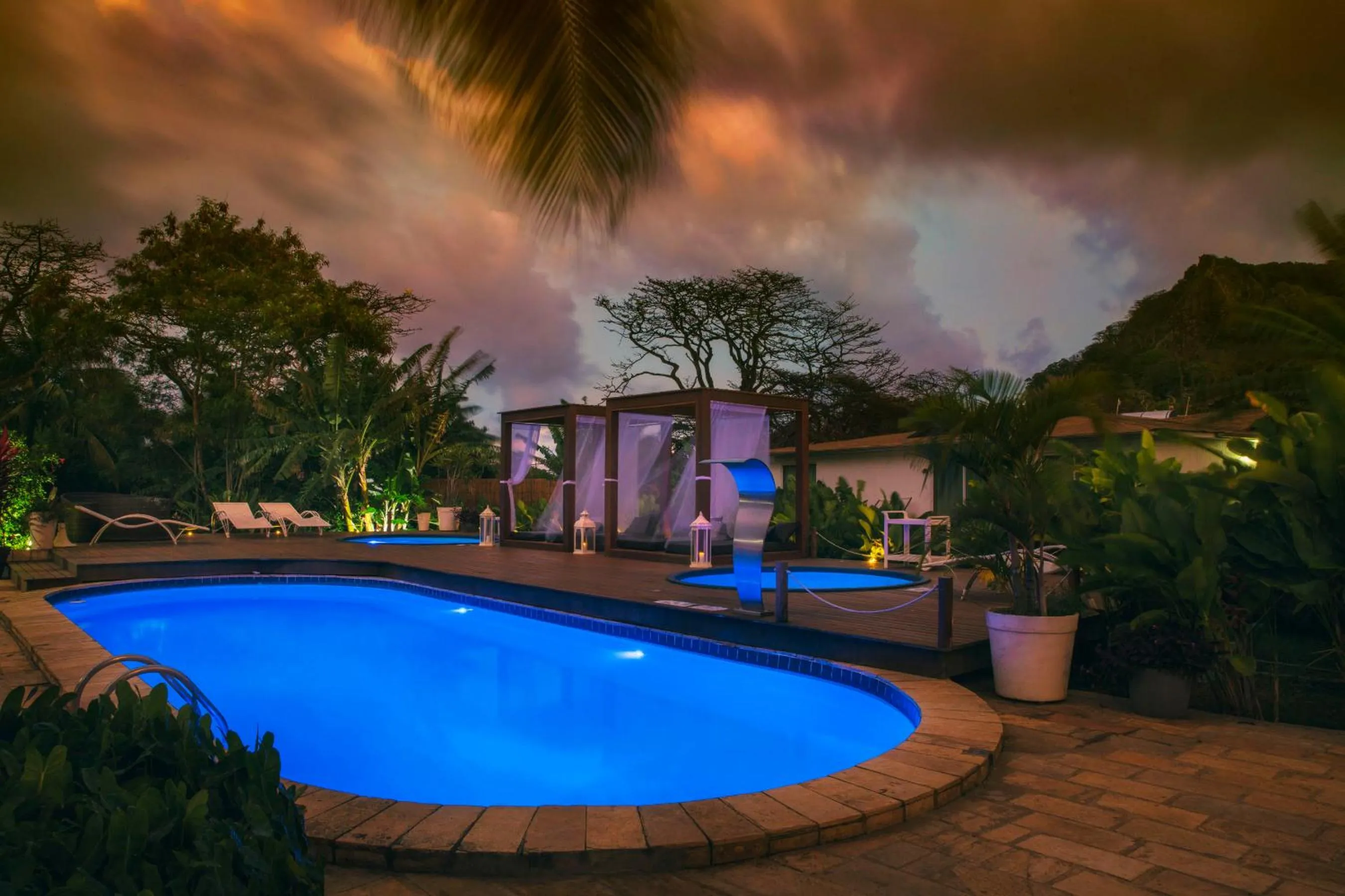 On site in Dolphin Hotel