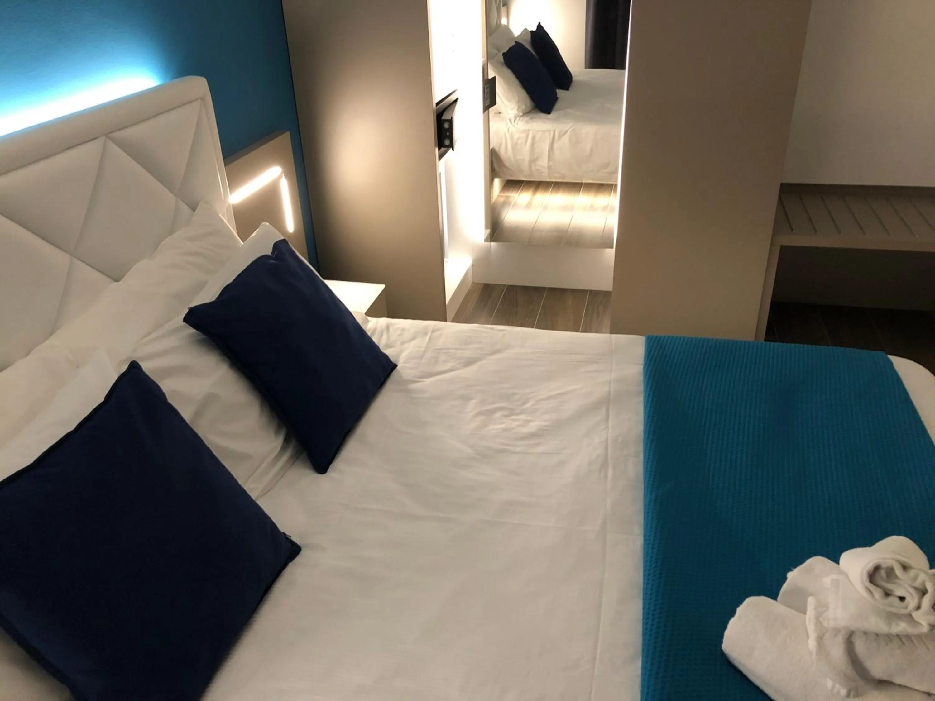 Bedroom in B&B Alma Garda Lake