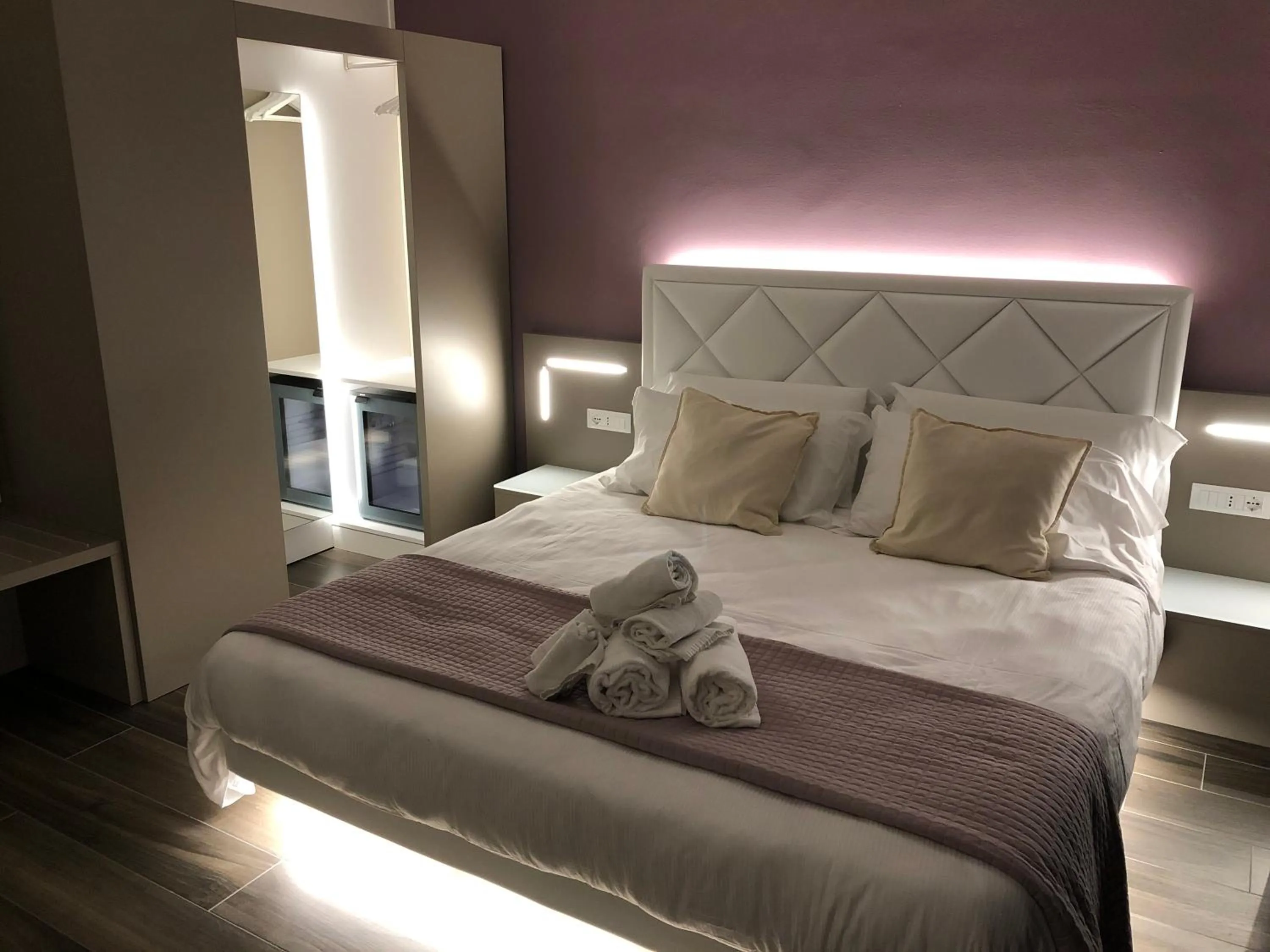 Bedroom in B&B Alma Garda Lake