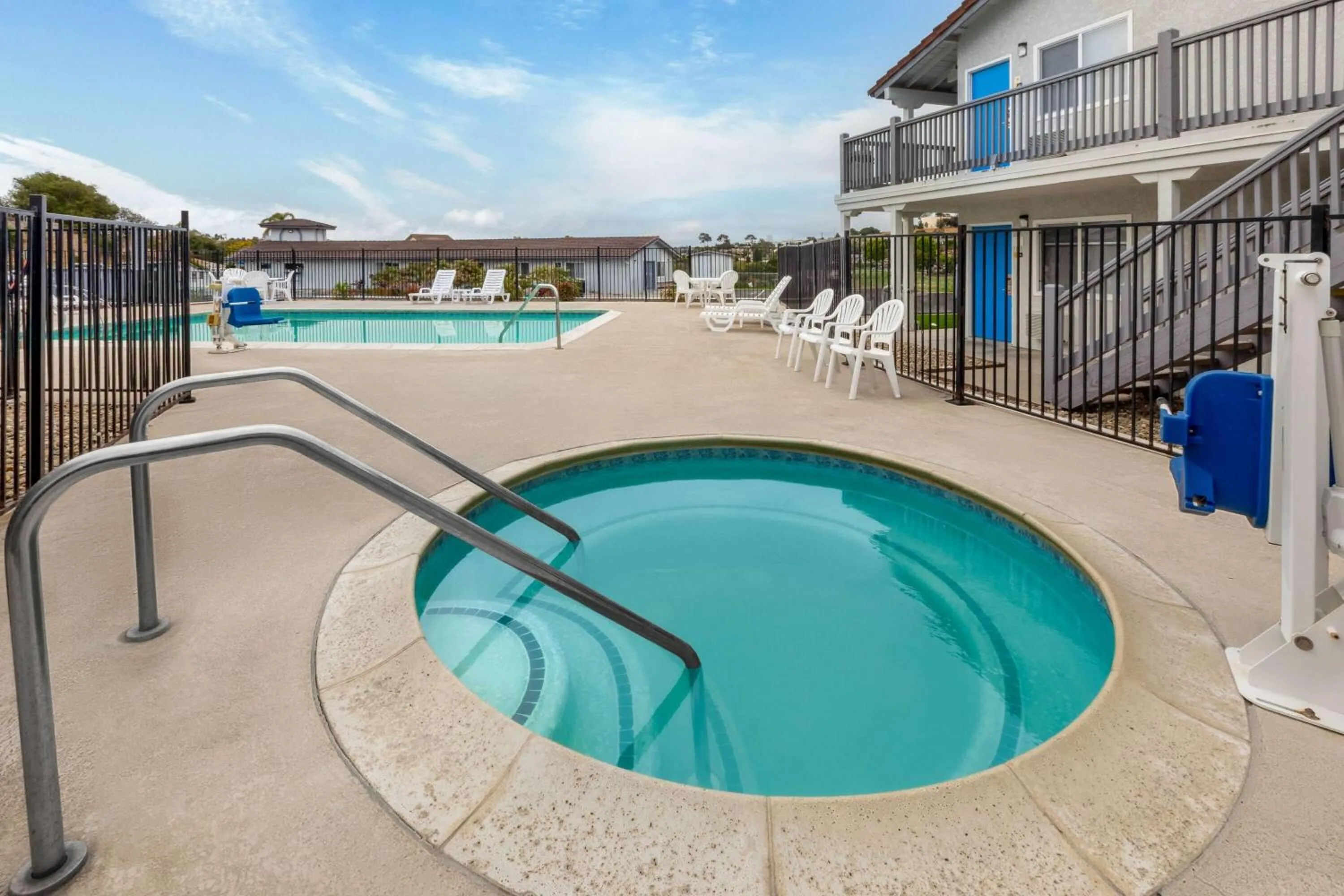 Hot Tub in Days Inn by Wyndham Arroyo Grande Pismo Beach