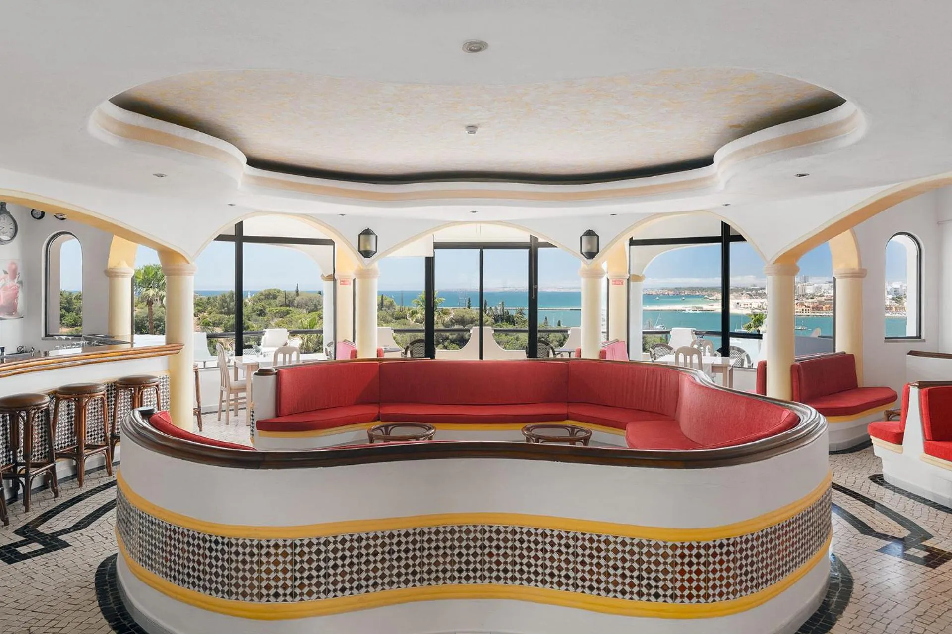 Lounge or bar in Hotel Casabela