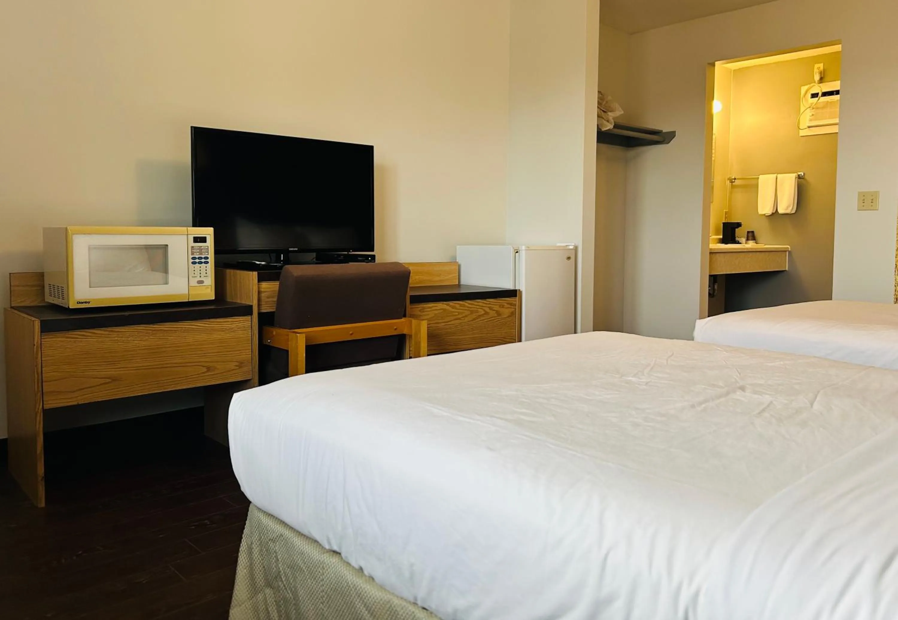 Bed in Rimbey Motor Inn