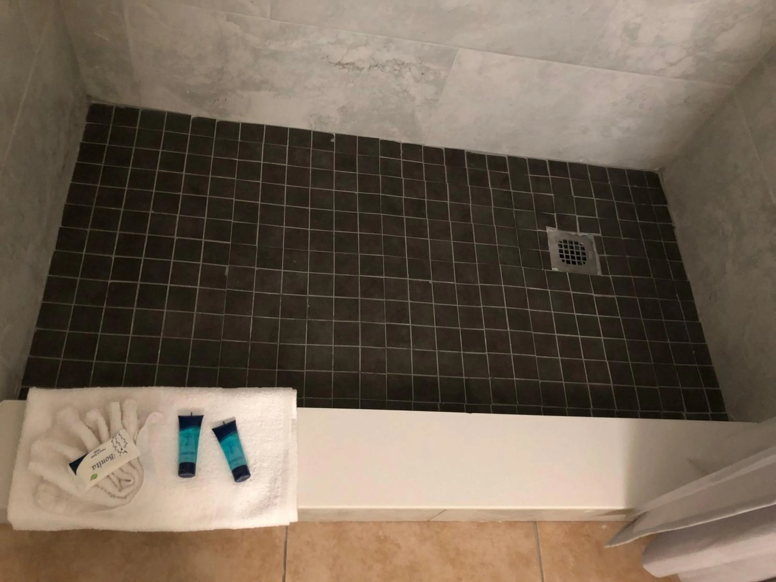 Bathroom in Holiday Isles Resort