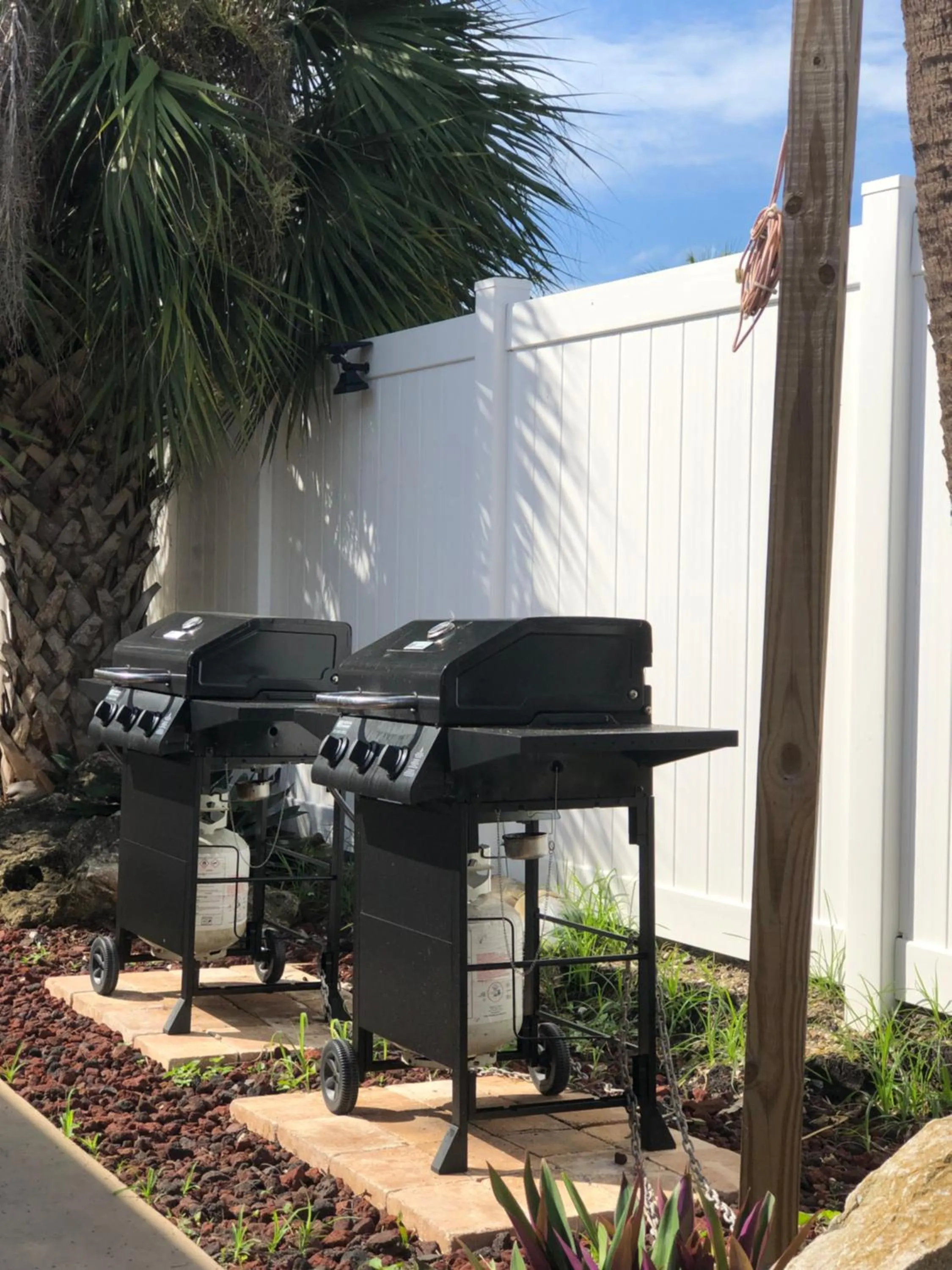 BBQ facilities in Holiday Isles Resort