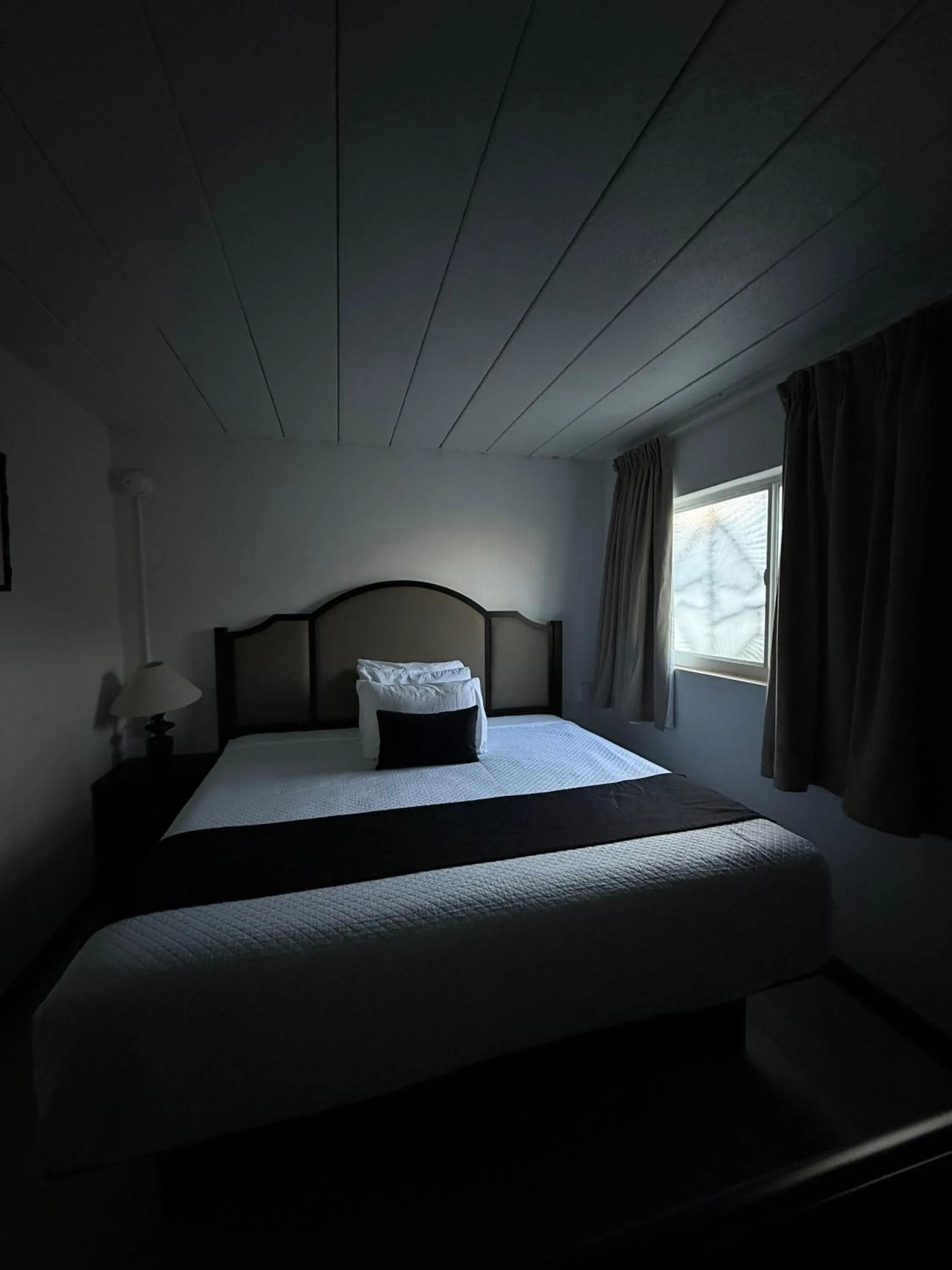 Bed in Holiday Isles Resort