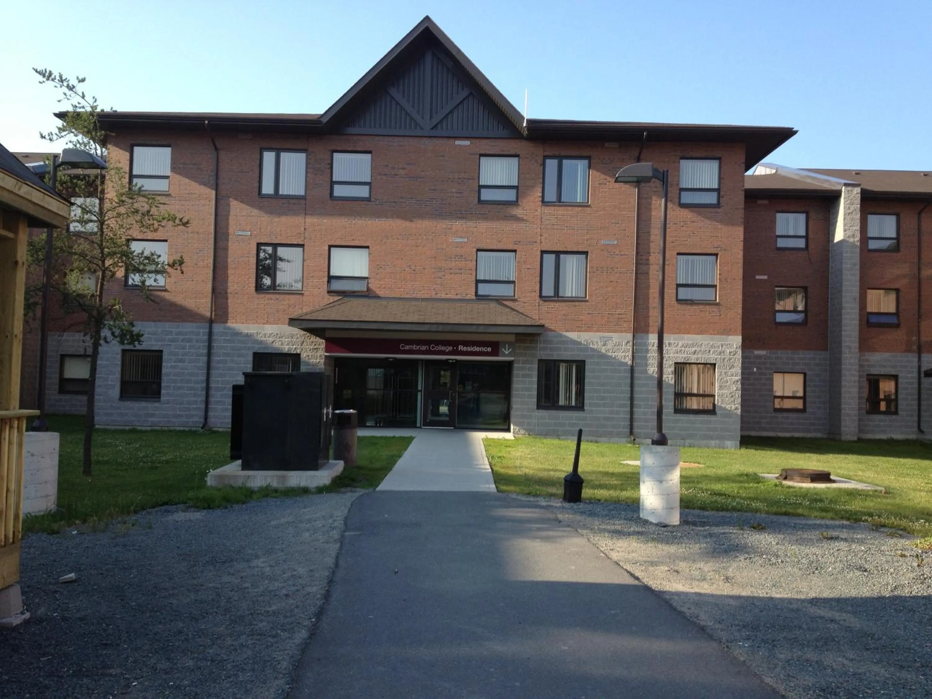 Facade/entrance in Residence & Conference Centre - Sudbury North