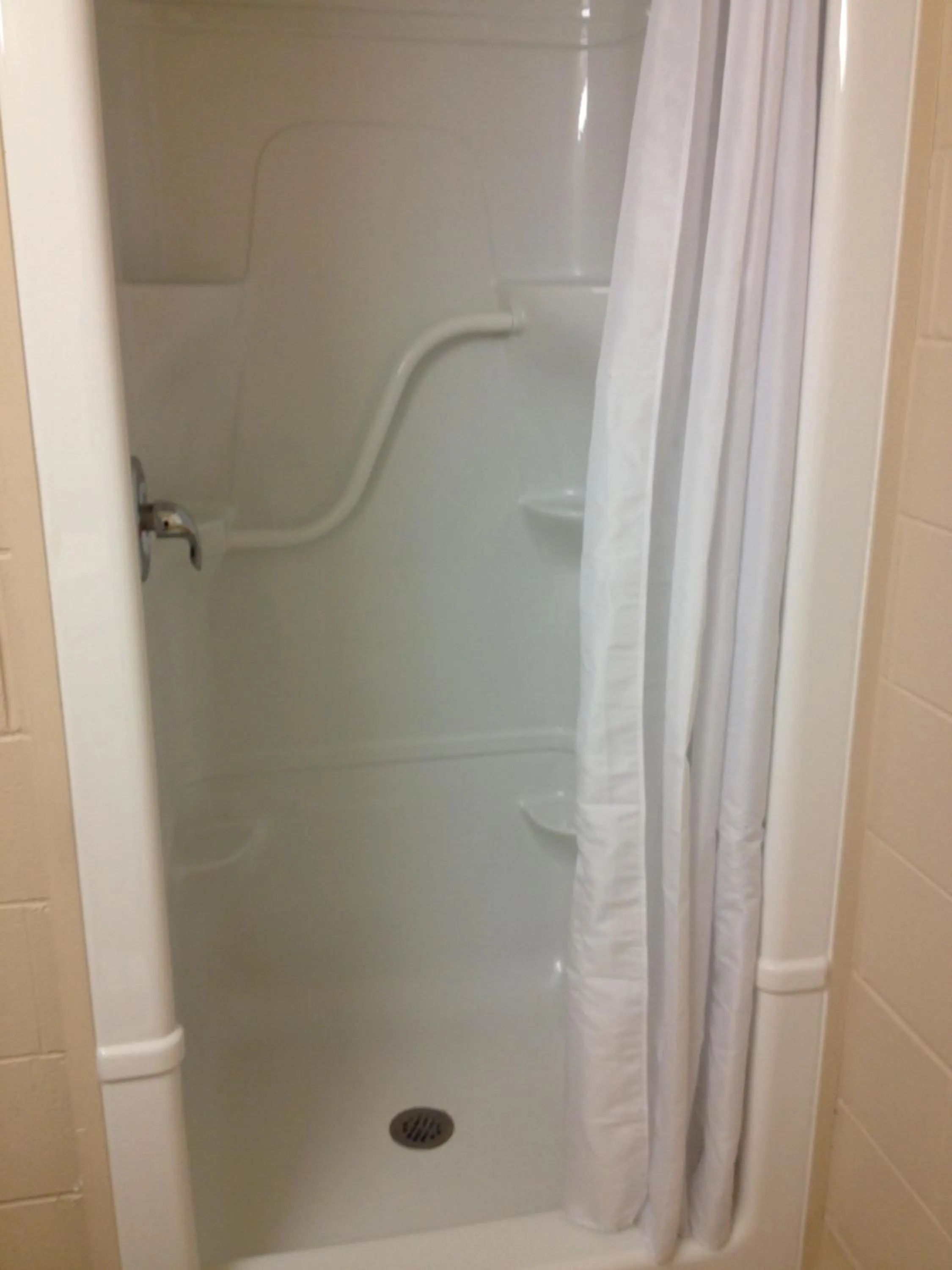 Shower in Residence & Conference Centre - Sudbury North