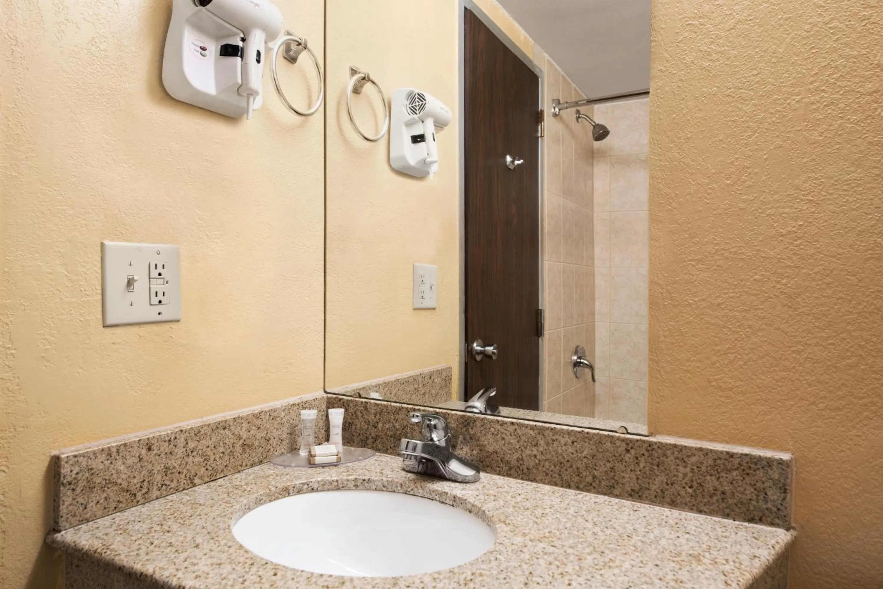 Bathroom in Howard Johnson by Wyndham Winter Haven FL