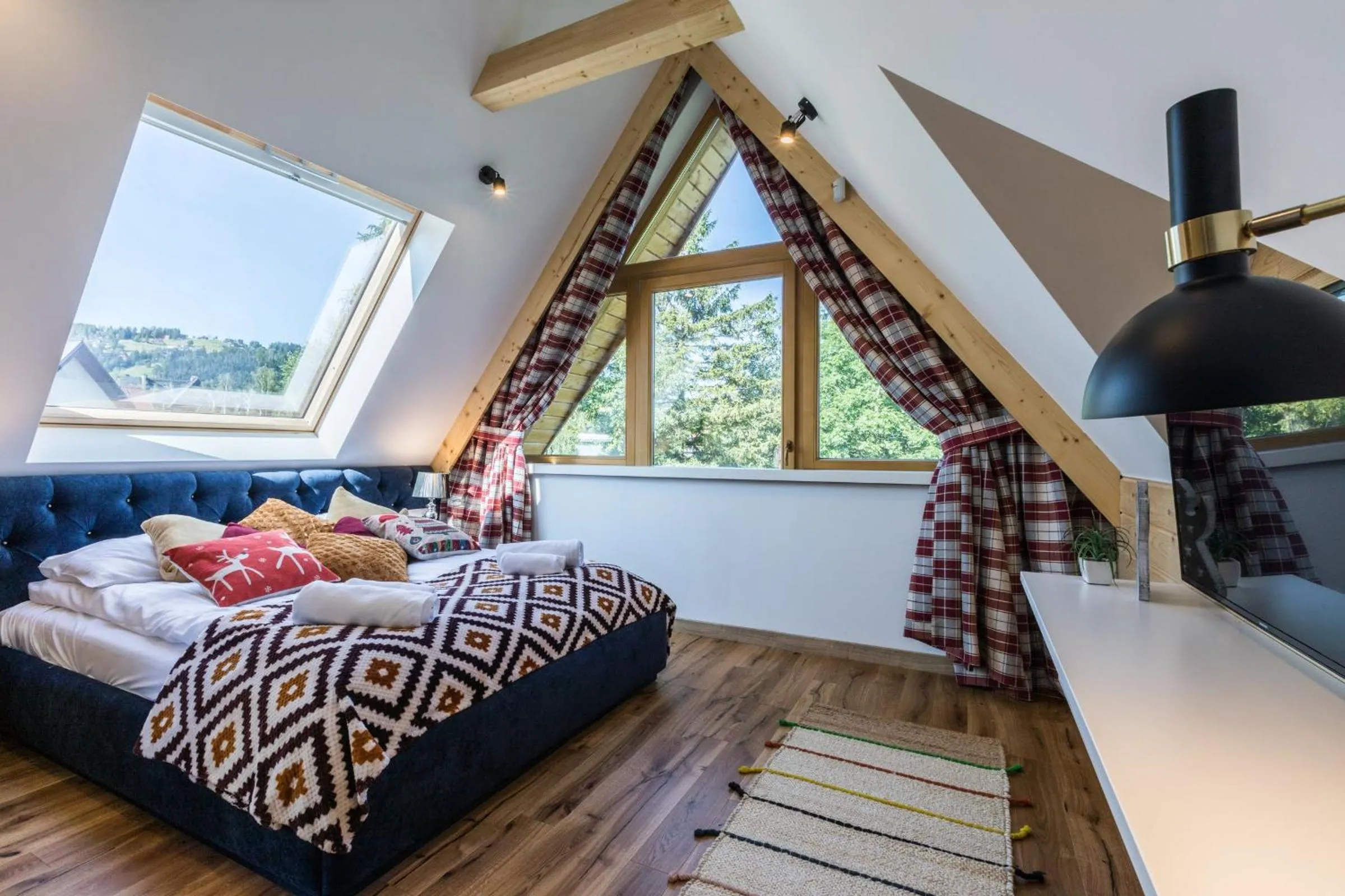 Bedroom, Bed in Rezydencja Sobiczkowa Apartamenty