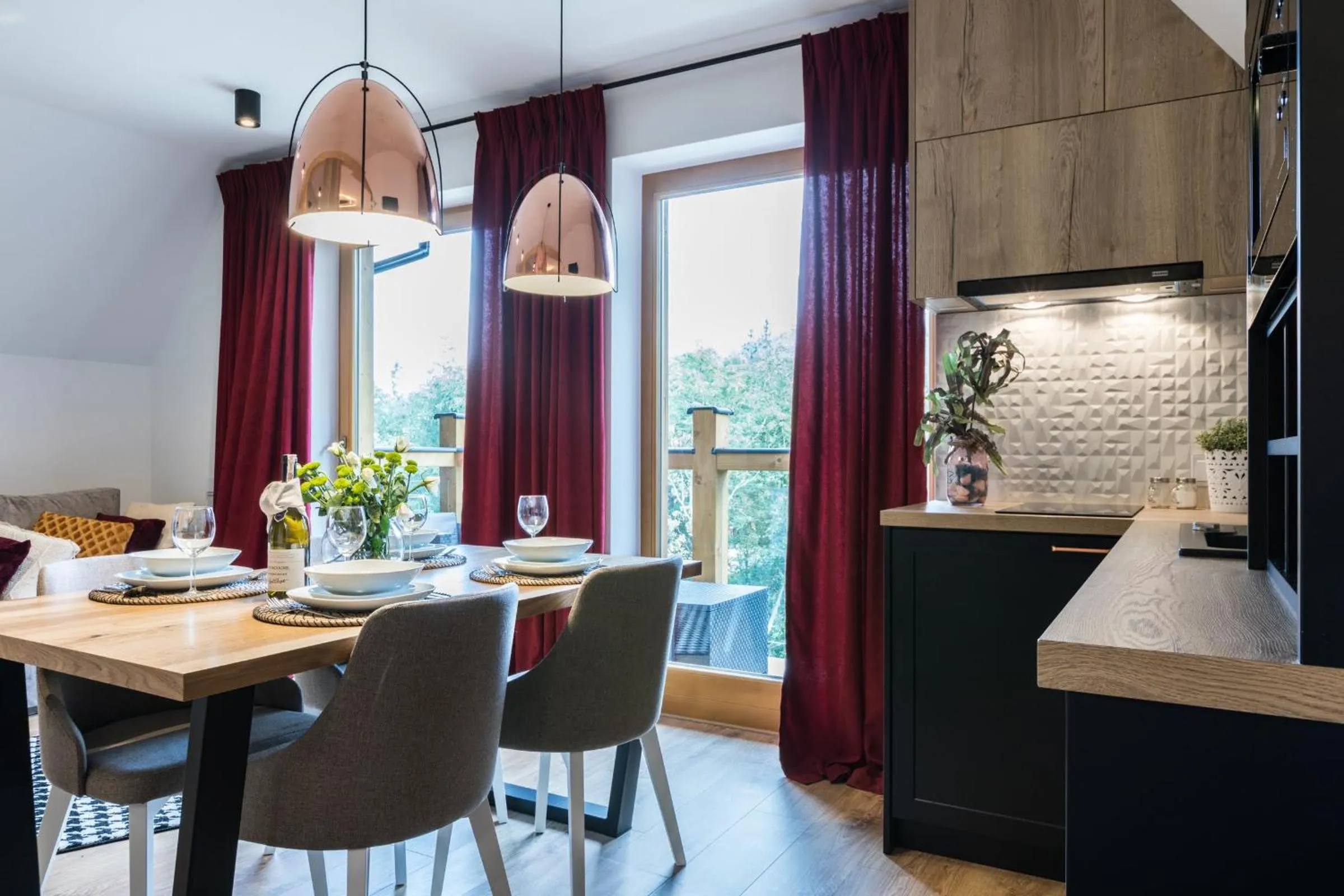 Dining area in Rezydencja Sobiczkowa Apartamenty